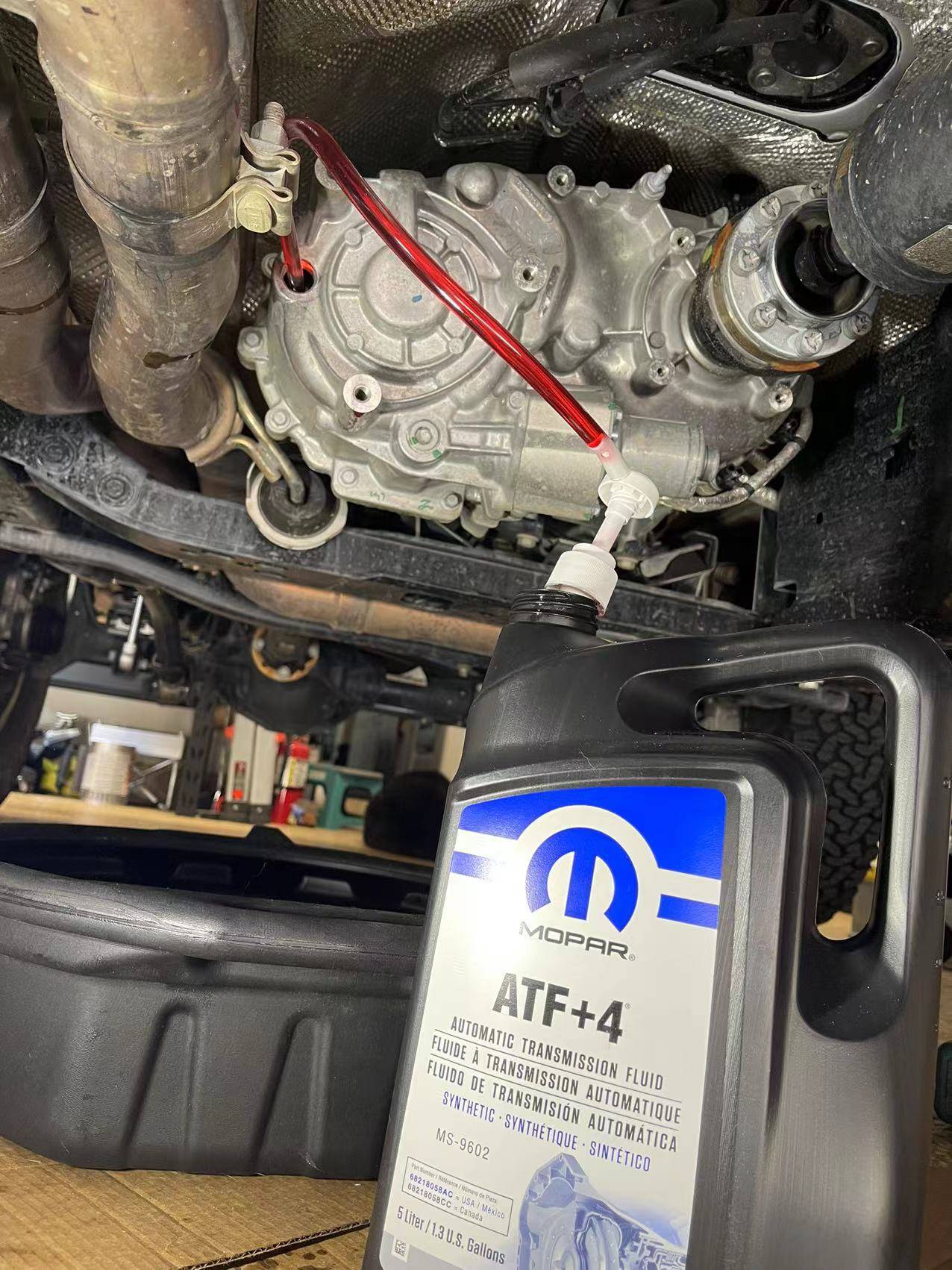 Jeep Wrangler JL Did some t case & diff fluid change at 15k miles WechatIMG318