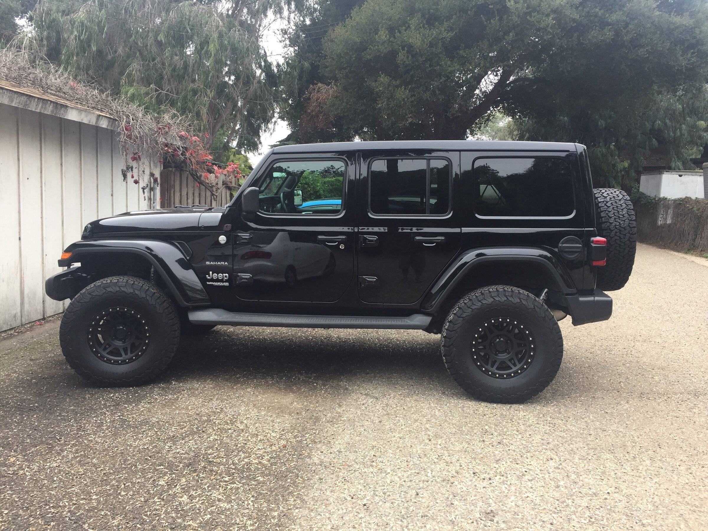 Jeep Wrangler JL JL Rubicon on Method Wheels...let's see em! E029D27C-6992-4903-BFC6-E8174969A3FB