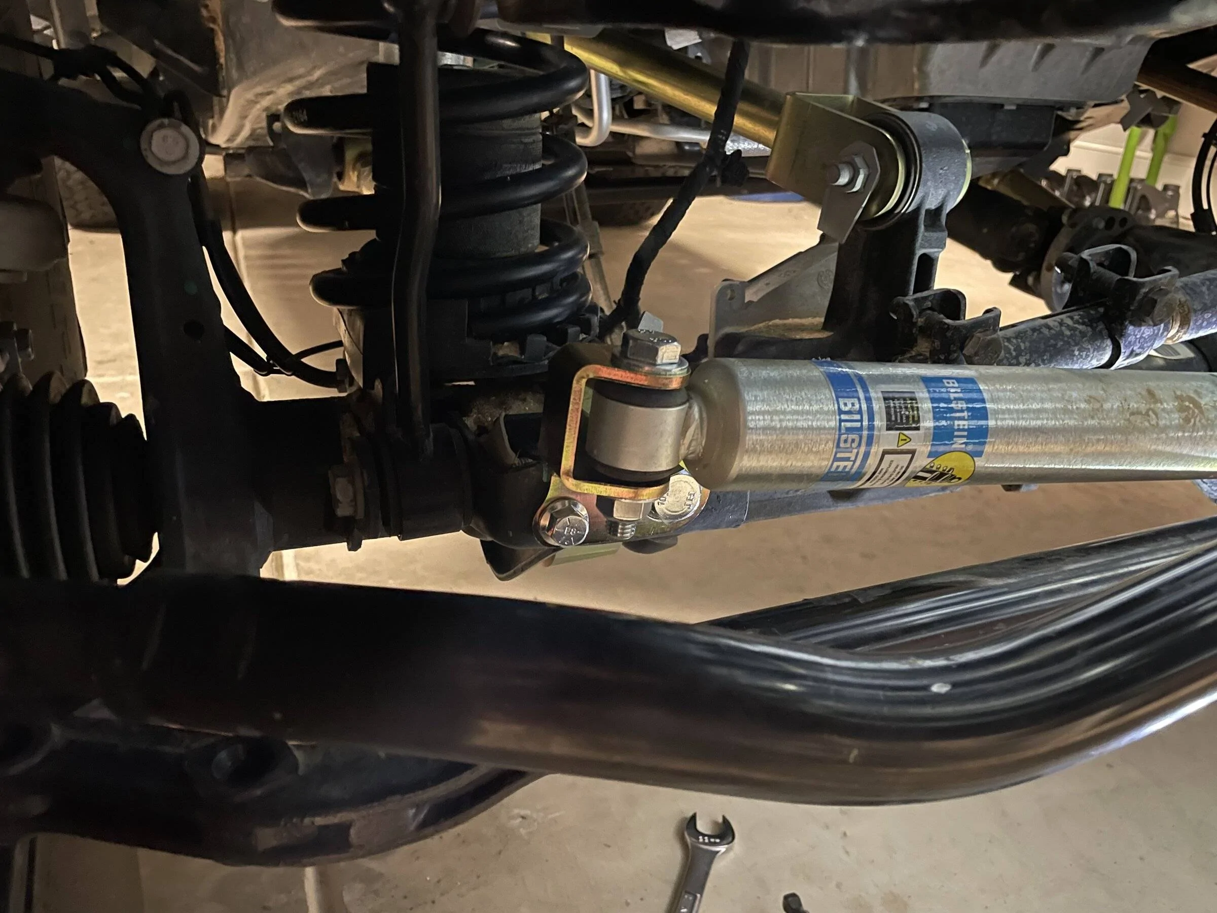 Jeep Wrangler JL AEV Steering Stabilizer Review - Completely Solved My Wobble 352DAC66-380B-4B1C-8D63-7EC9F59A8F28
