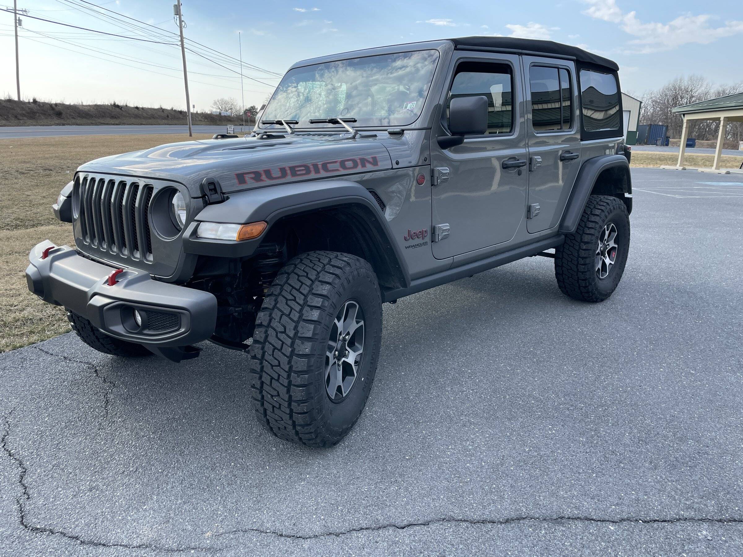 Jeep Wrangler JL Nitto Recon Grapplers 5B5103A9-C80C-49B7-A106-7A5273BF4DBC