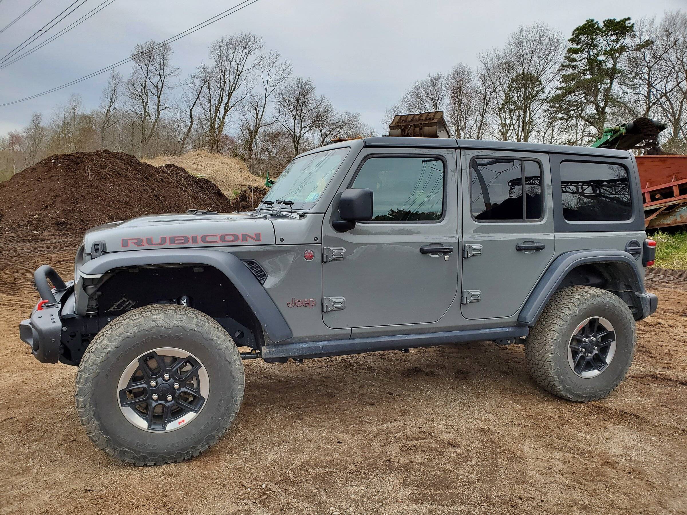 Jeep Wrangler JL Fender chop with 35's 20200423_092715
