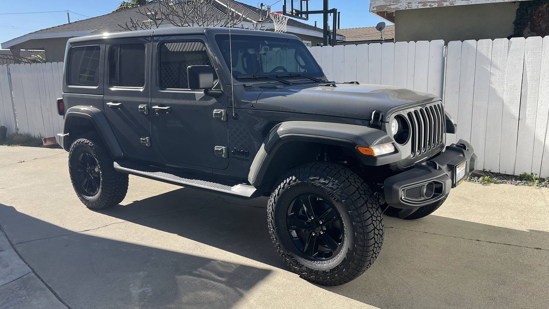 Jeep Wrangler JL 2021 Altitude Sting Gray IMG_5454