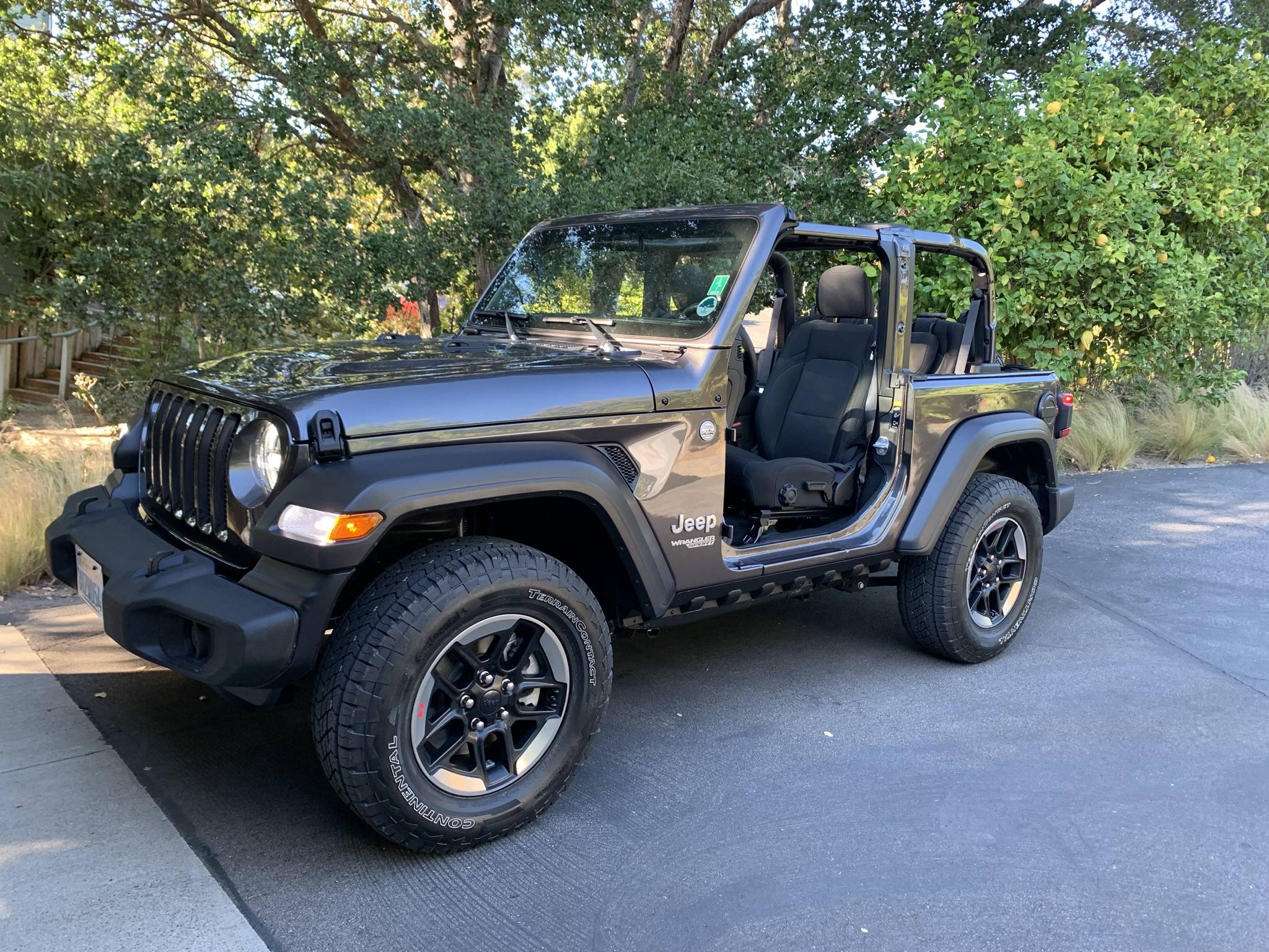 Jeep Wrangler JL 5 Rubicon wheels & tires - $950 IMG_4248