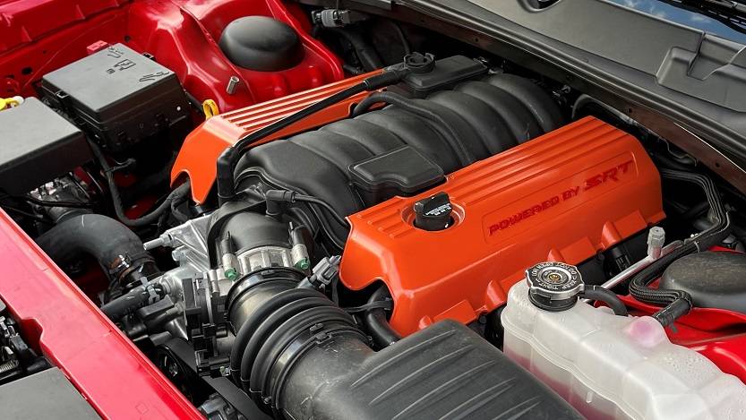 Jeep Wrangler JL Painted the engine cover 2021ChallengerScatPack-14