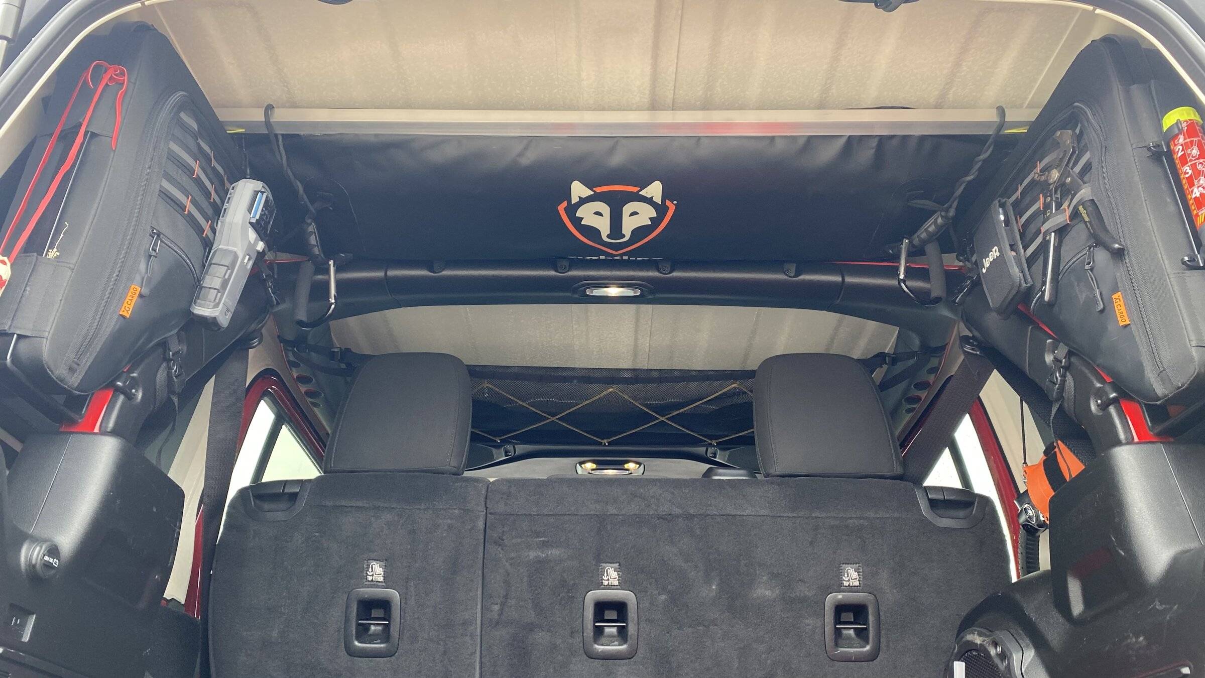 Jeep Wrangler JL Interior/Exterior Storage Ideas Area 25F05A57-DF7B-4F38-98F2-AE2653D16EB1