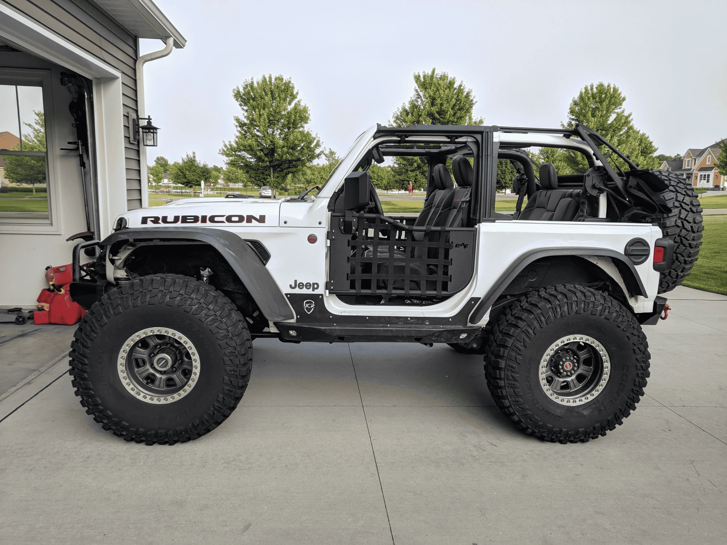 Jeep Wrangler JL Moving down to a Sport 1646884465163