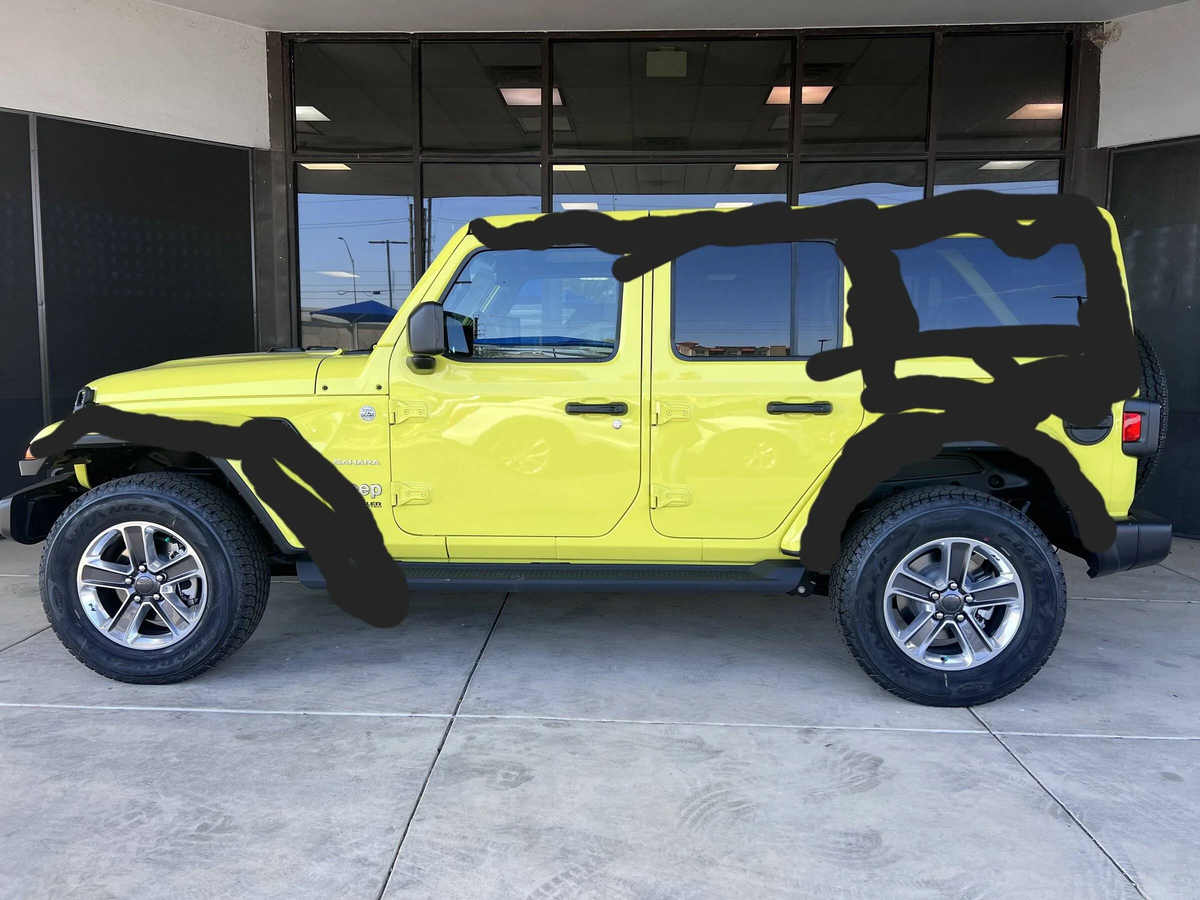 Jeep Wrangler JL Photoshop friends please help FC5B77BD-9577-4AD4-8602-FDD478808ABC