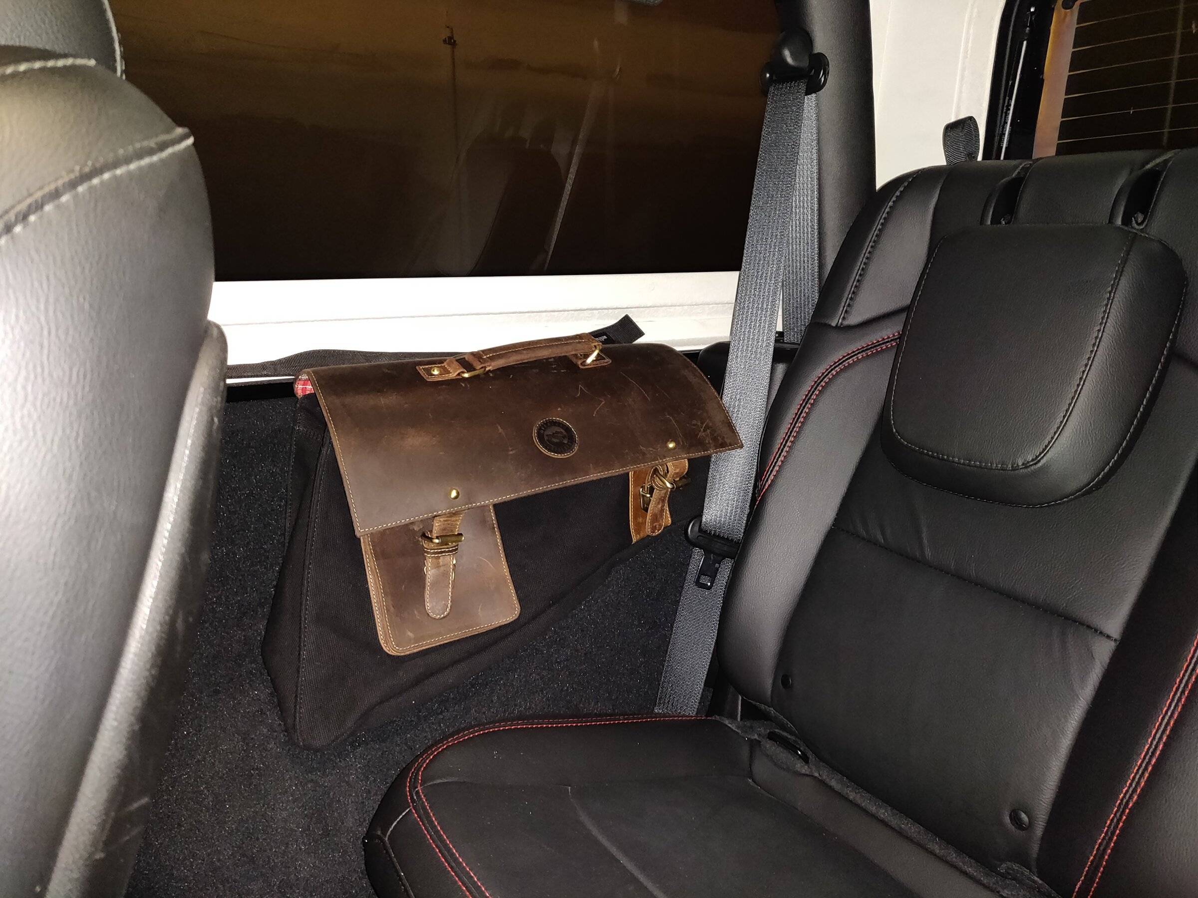 Jeep Wrangler JL 2-door Storage ideas. IMG_20220206_155451