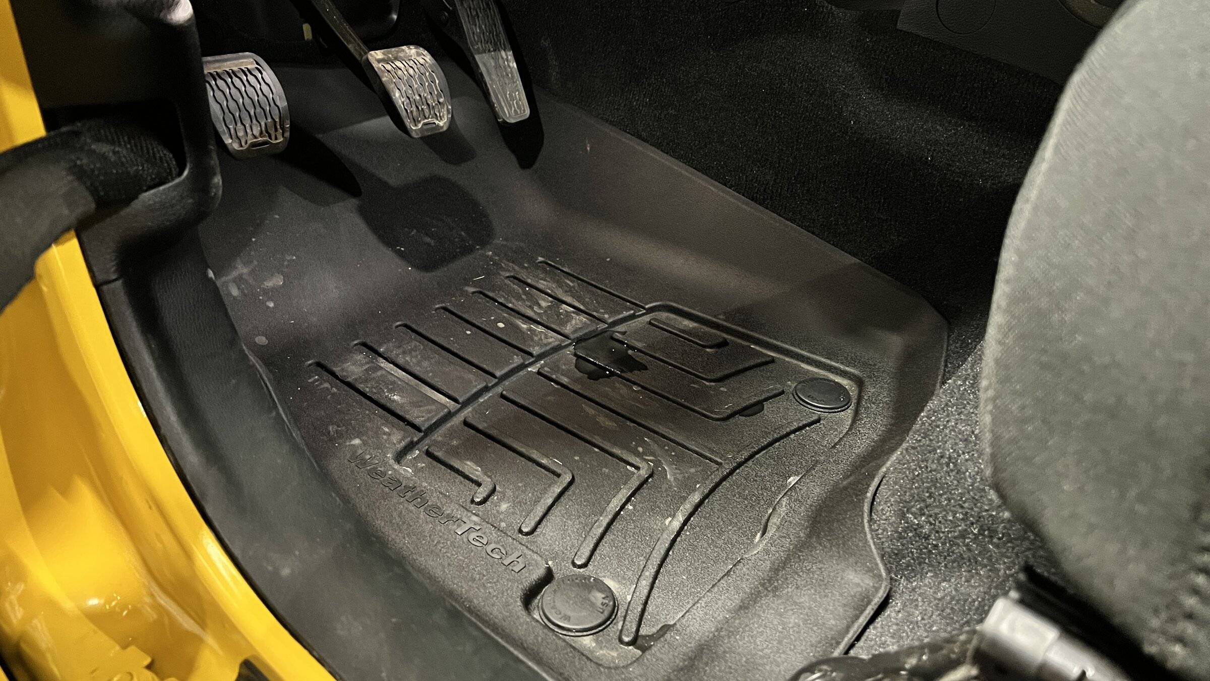 Jeep Wrangler JL Weathertech HP Mat Depth IMG_1608