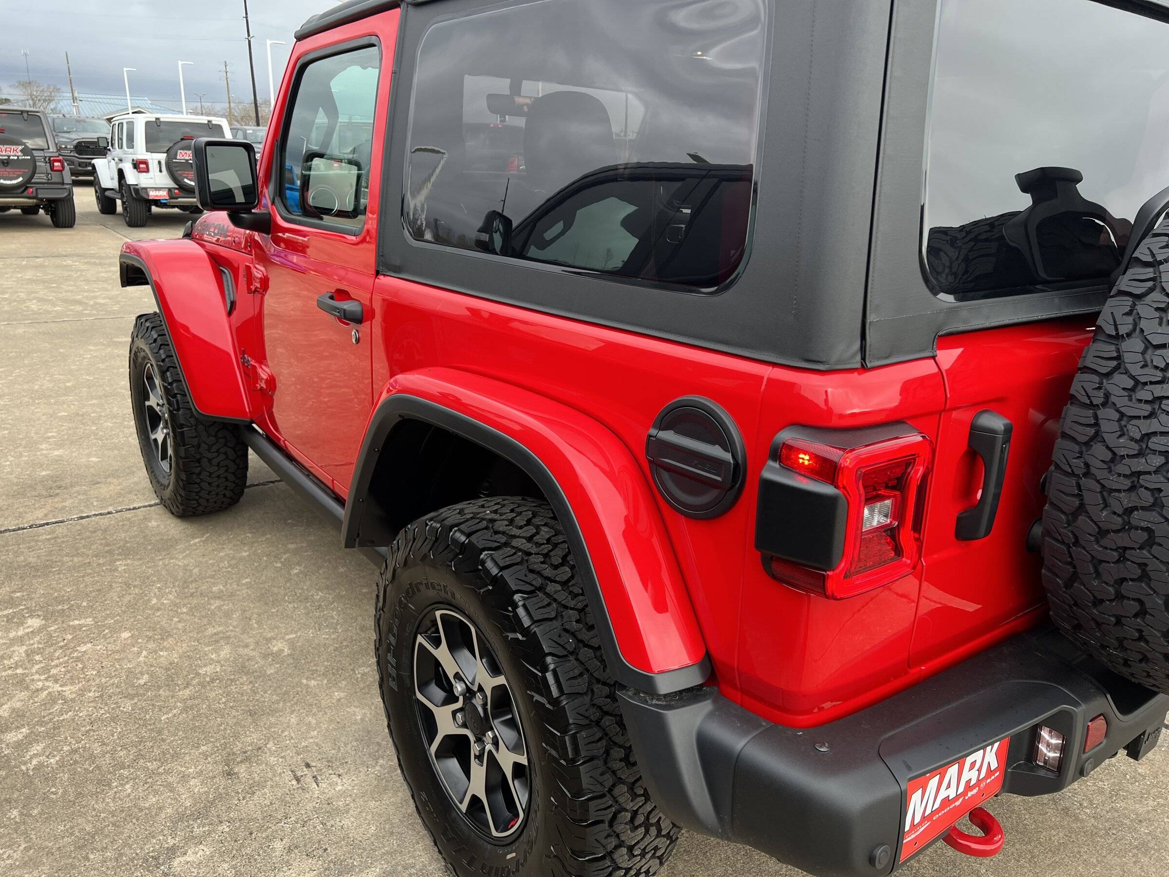 Jeep Wrangler JL Order Status Update B066C33F-4205-4426-8F72-209550F69E15