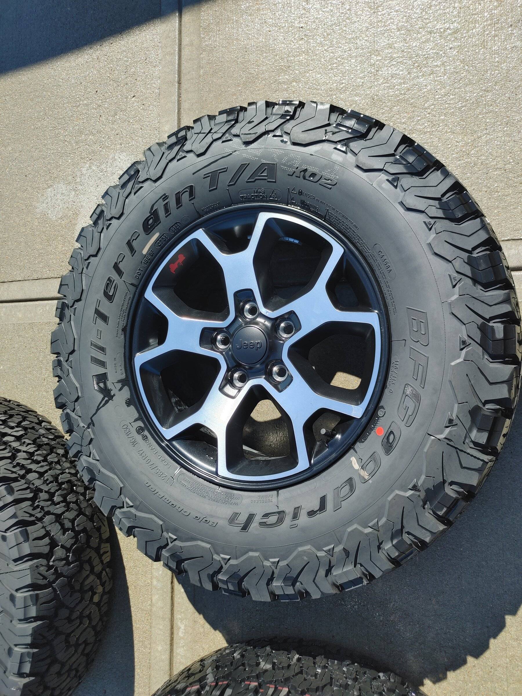 Jeep Wrangler JL 2022 Rubicon Wheels/Tires 20220313_121325_HDR
