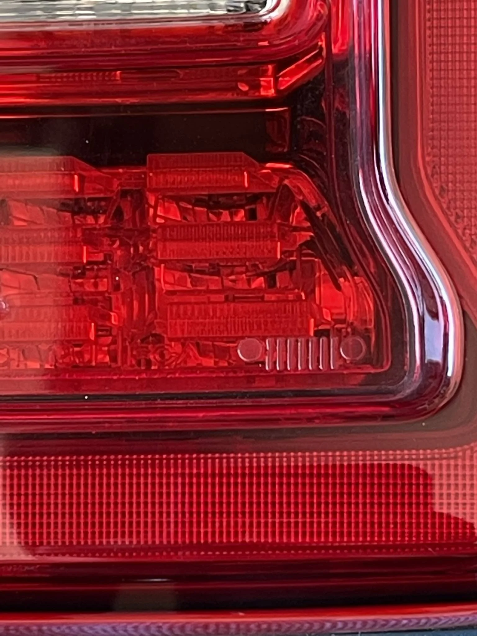 Jeep Wrangler JL OEM LED Taillights DEBF07A3-D2B9-4536-B0DC-BC99694D3CBC