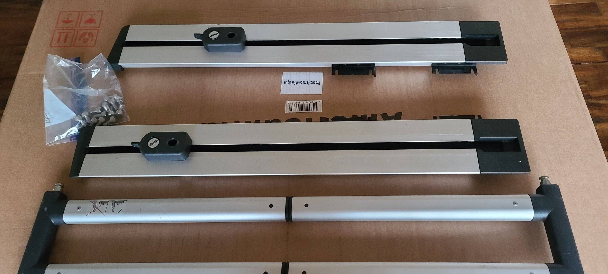 Jeep Wrangler JL WTB cargo rails or trail rail system 20220318_160119