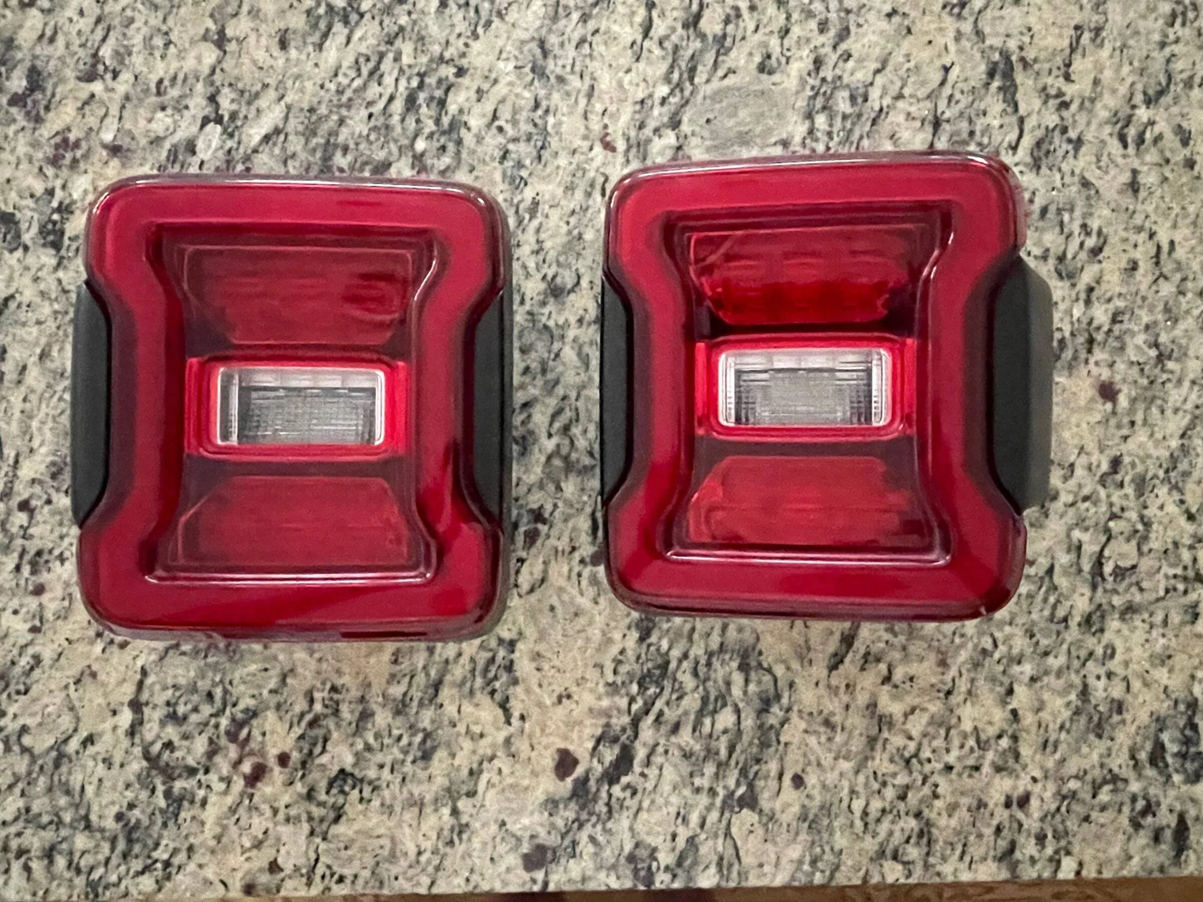 Jeep Wrangler JL OEM LED TailLights IMG_1237