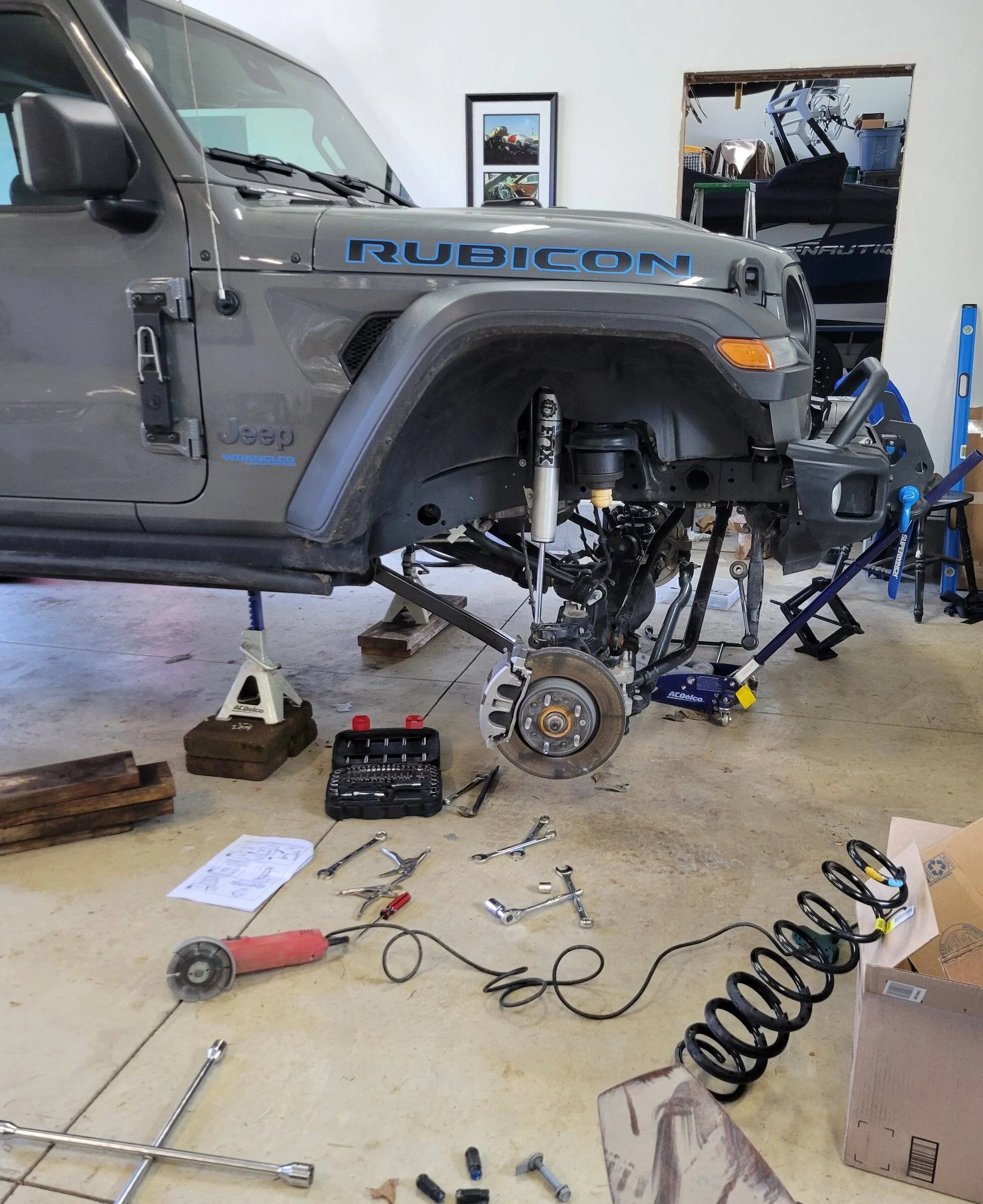 Jeep Wrangler JL Help, my Jeep shrunk ? 20220319_102931