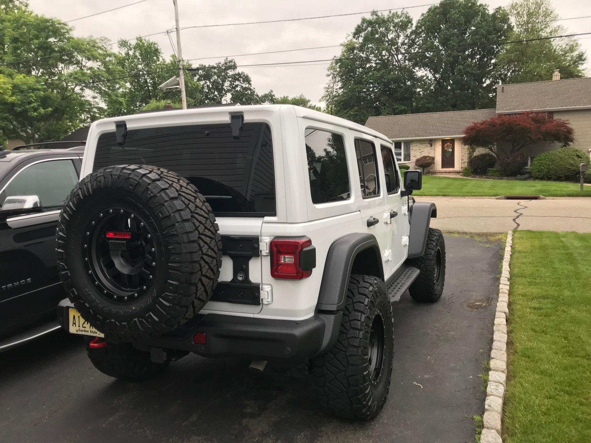 Jeep Wrangler JL White NJ JLUR Build IMG_9833 (2)