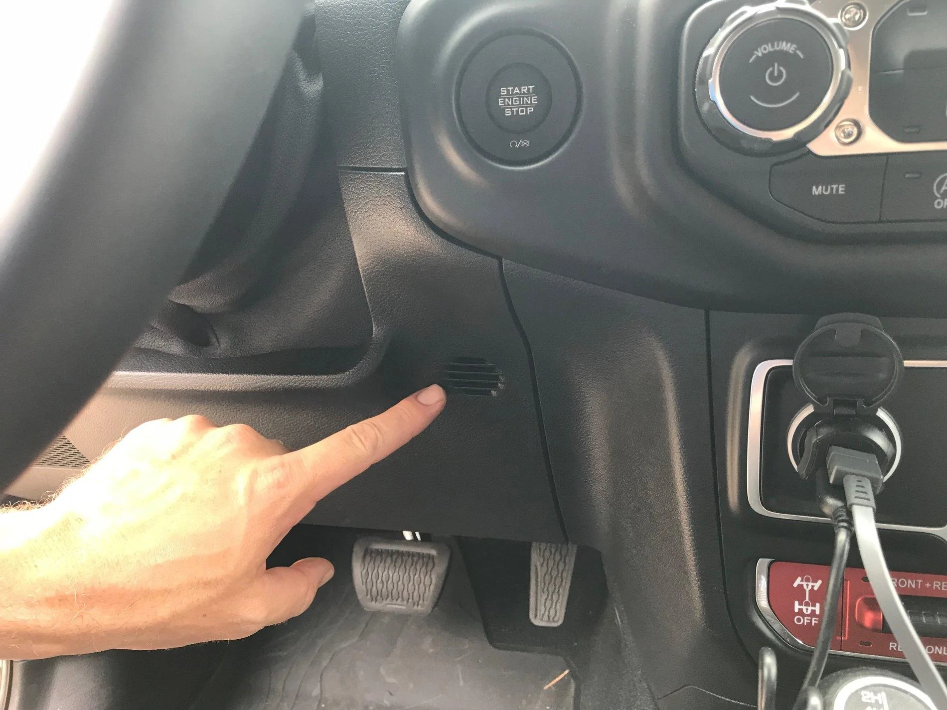 Jeep Wrangler JL Speaker issue? IMG_0758