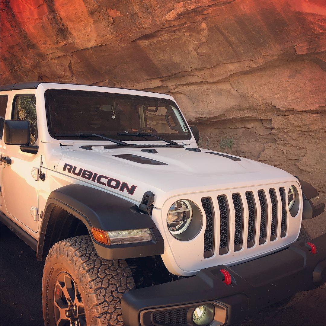 Jeep Wrangler JL What did you do WITH your Jeep today. 34321854_10217144773710645_954247621847810048_o
