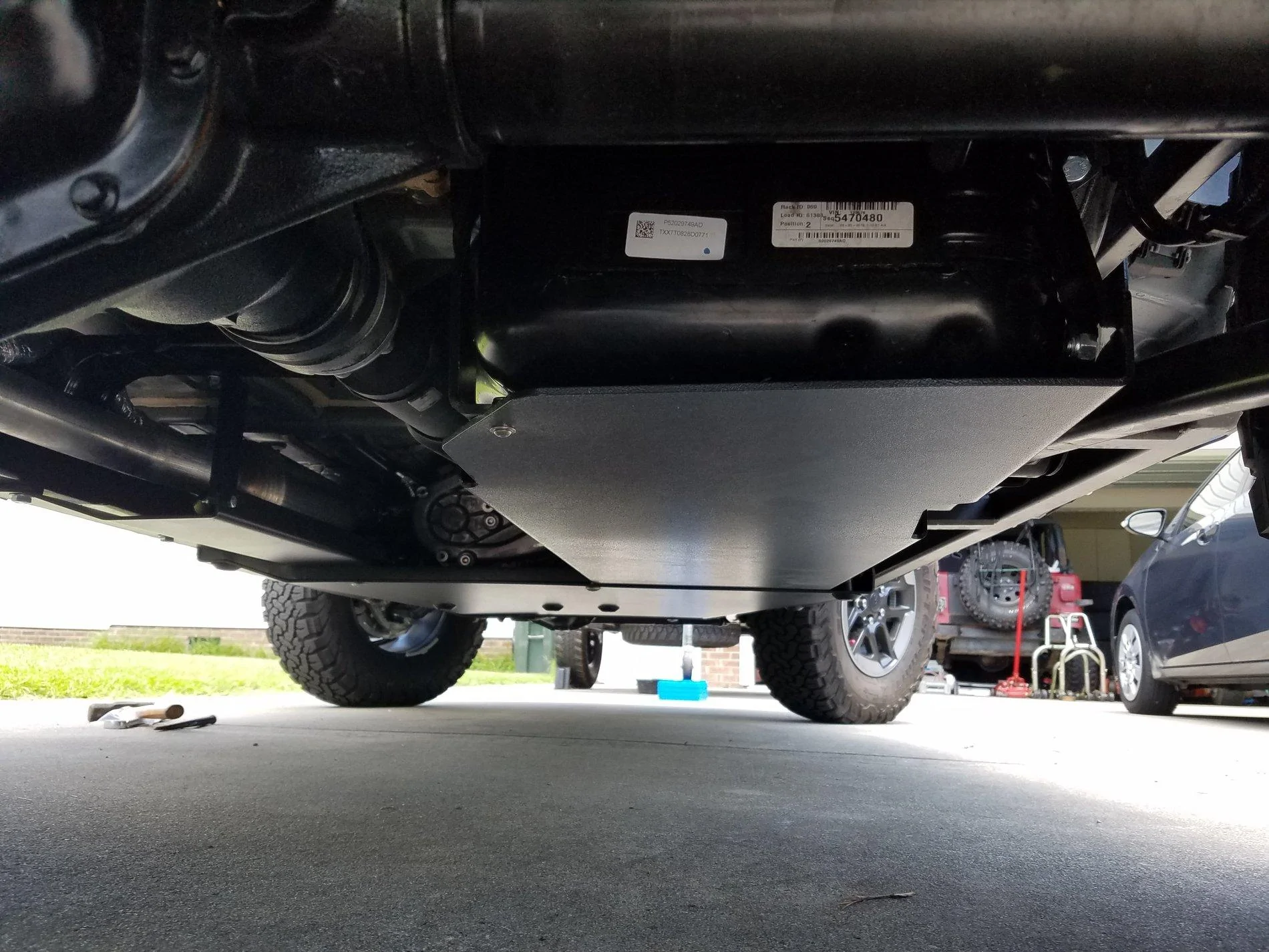 Jeep Wrangler JL Rock Hard 4X4 skids installed 20180623_120642