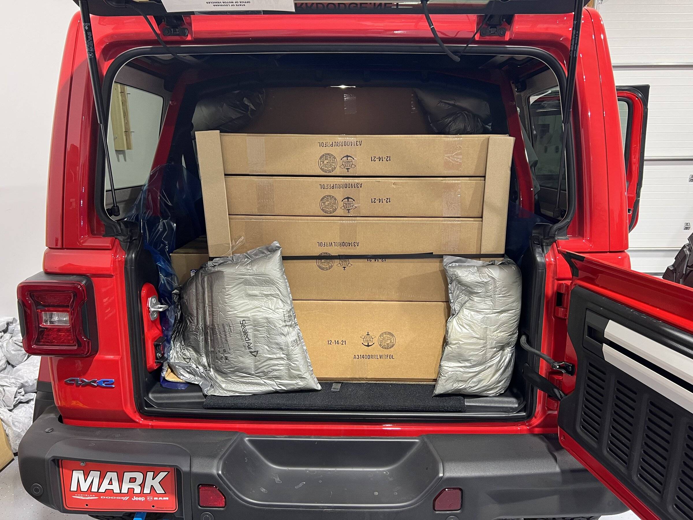 Jeep Wrangler JL Quoted build/delivery time. Wait... What??? IMG_2151