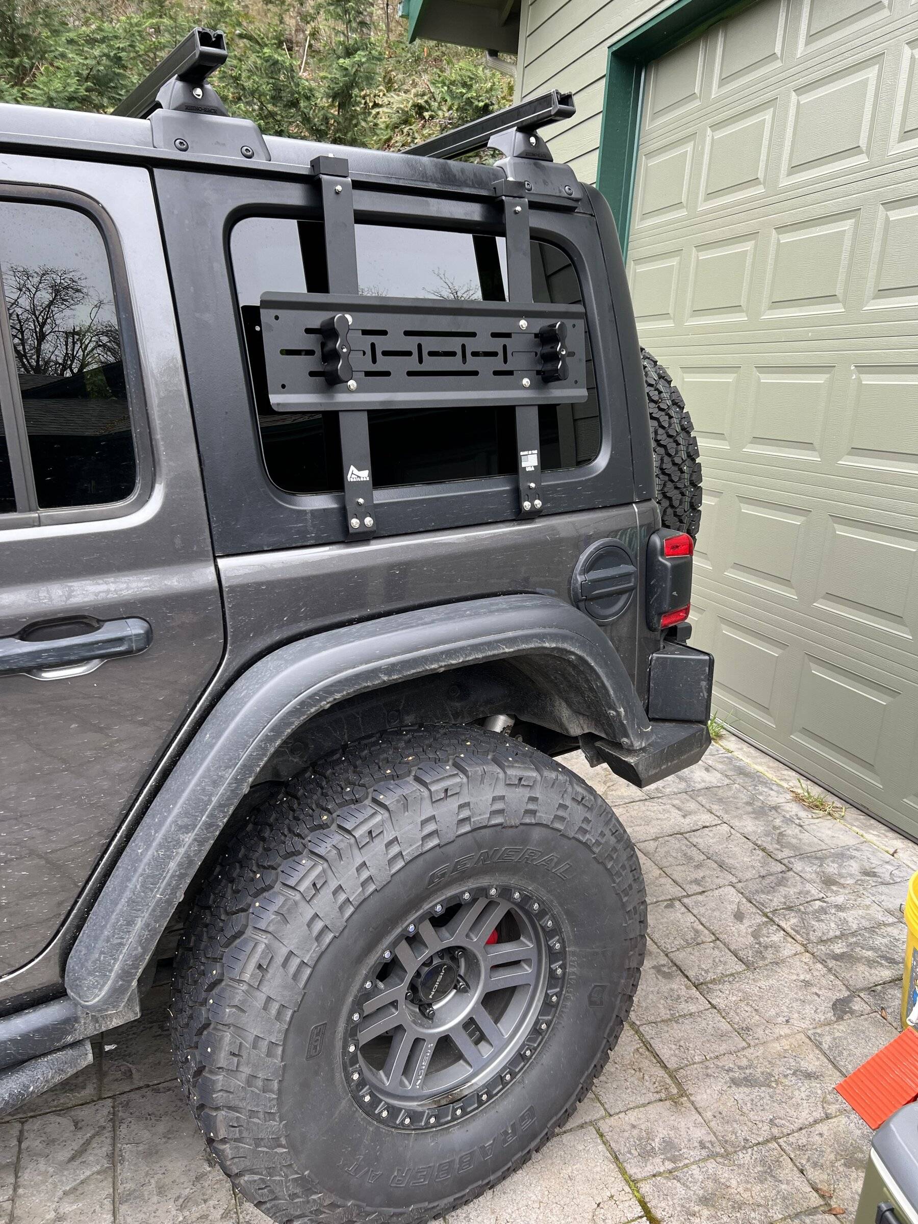 Jeep Wrangler JL Meet The TrailRax Pak Rax System 133BD5BF-7347-4D93-9268-C6D337CFB9A9