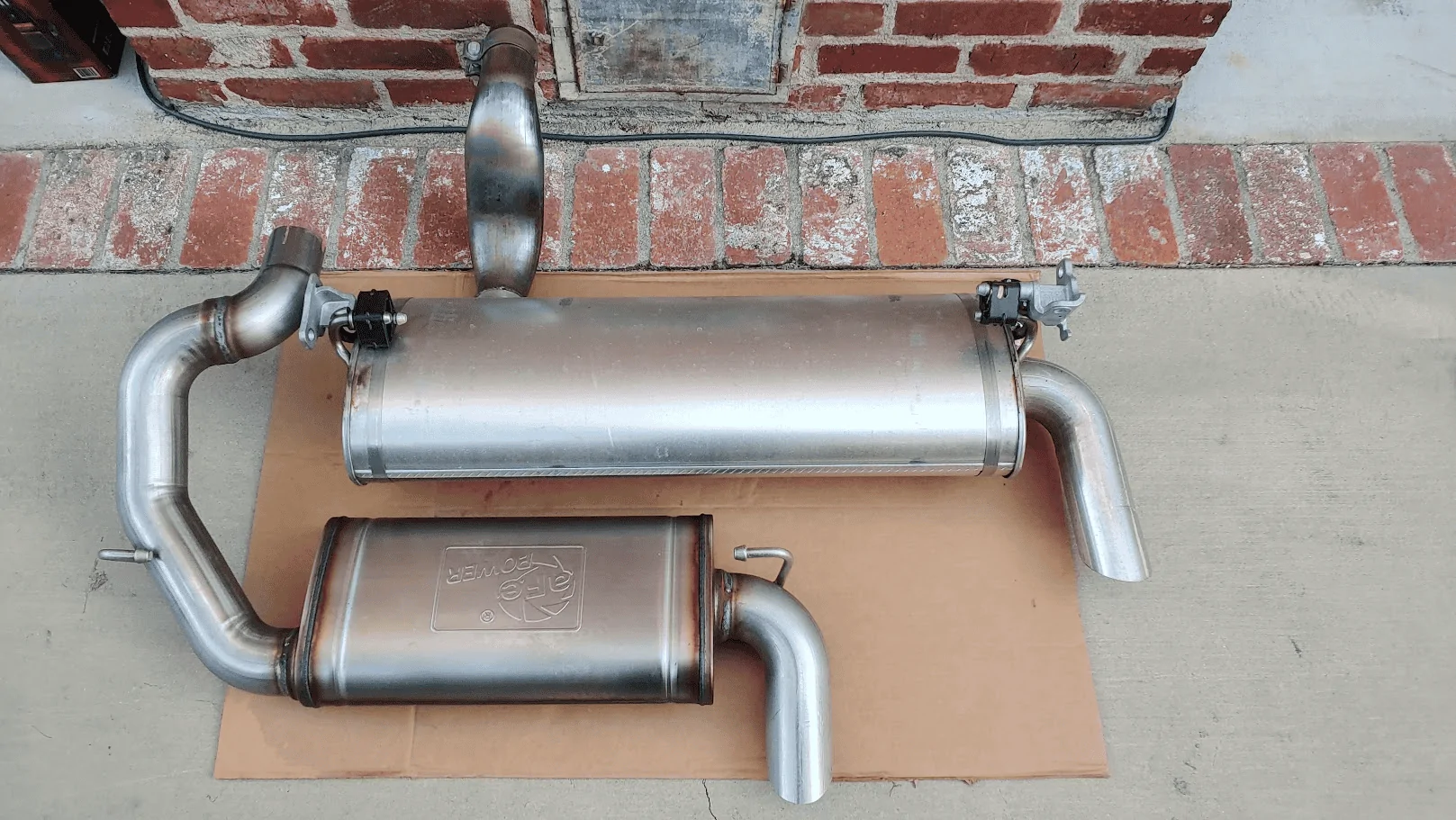 Jeep Wrangler JL 2.0T Muffler delete? 1647879632805
