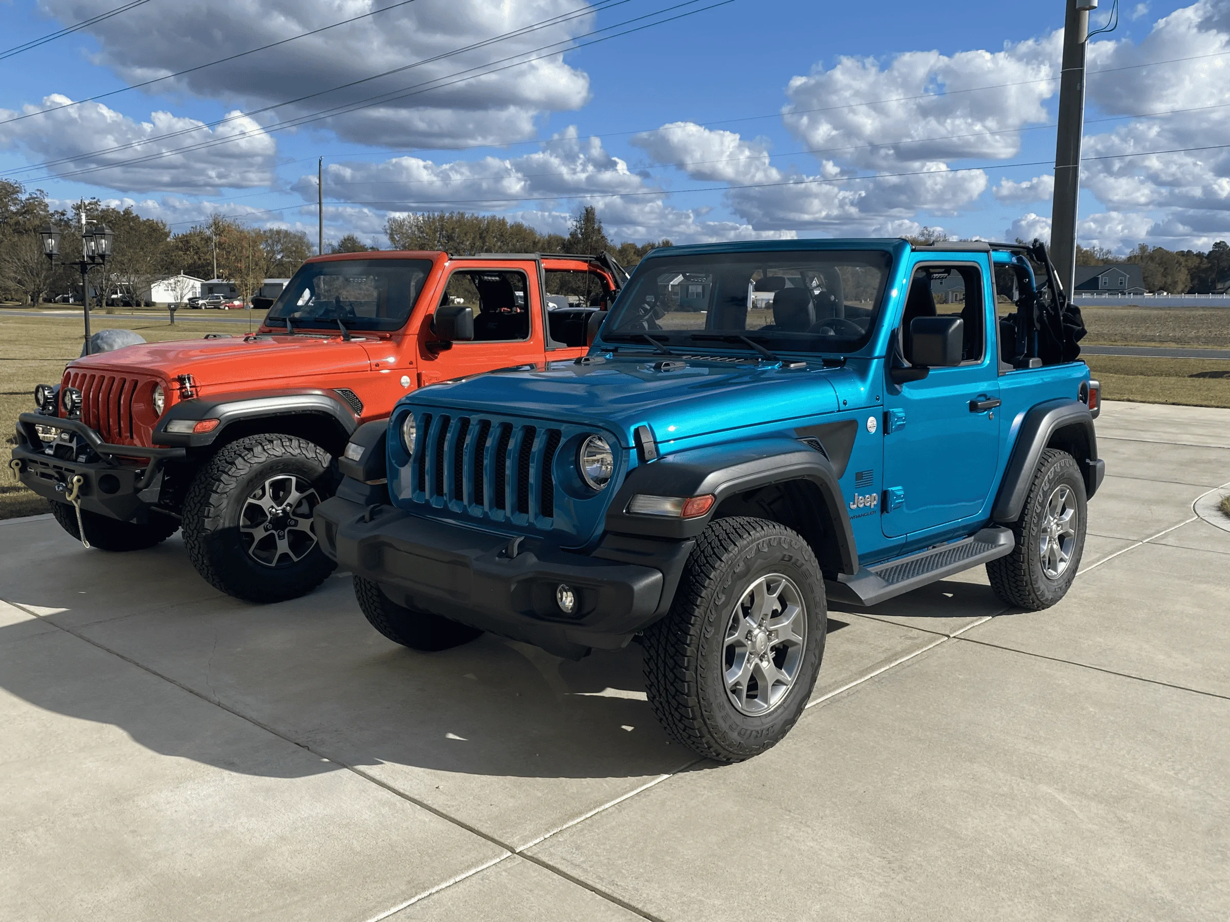 Jeep Wrangler JL Punk'n vs Bikini 1647884392375