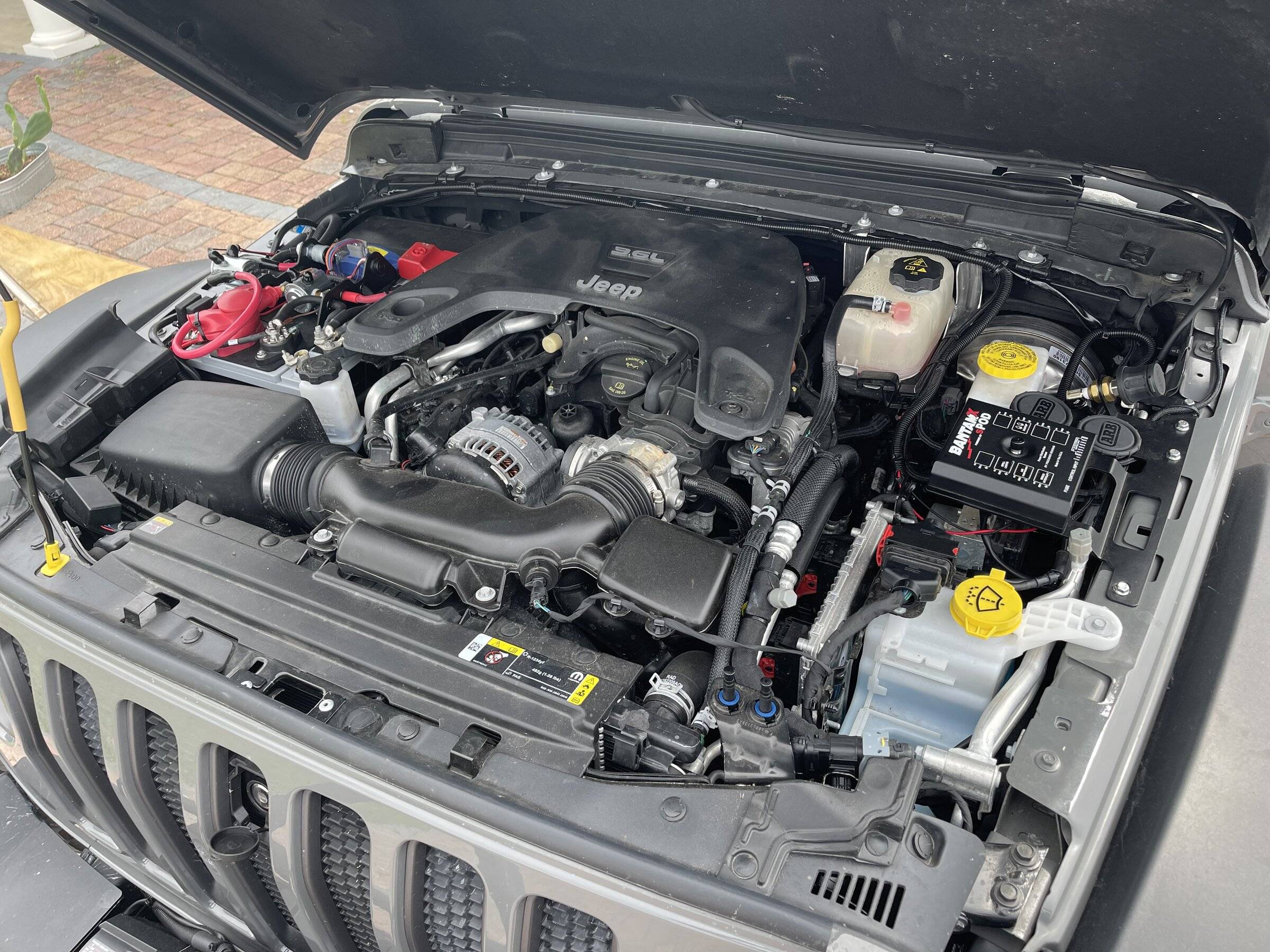 Jeep Wrangler JL Show me your bus bars! F41B94B5-13E6-4AE1-B759-16A0D2CDF14B