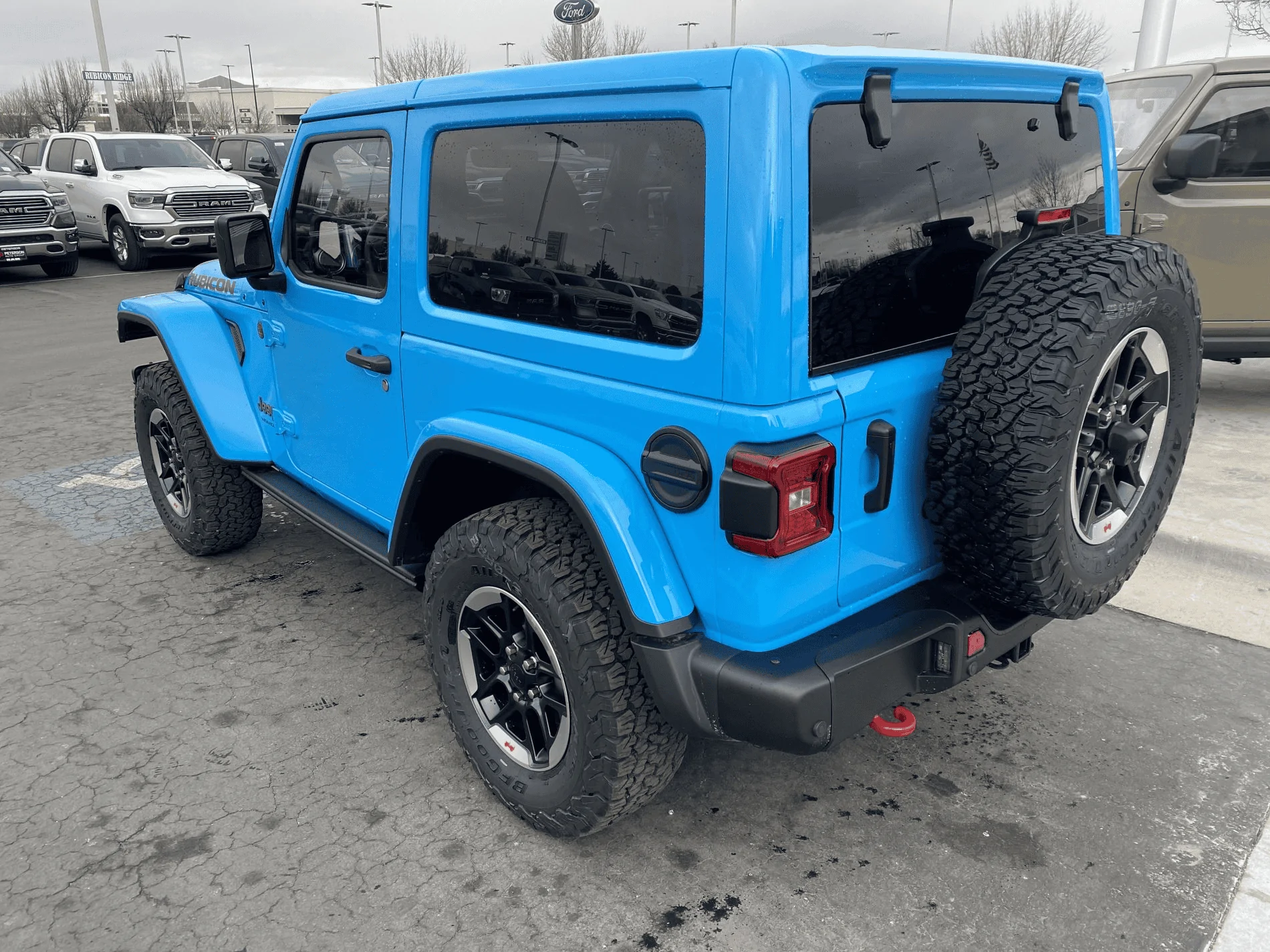 Jeep Wrangler JL Did I get the wrong color Blue?? 1648054230142