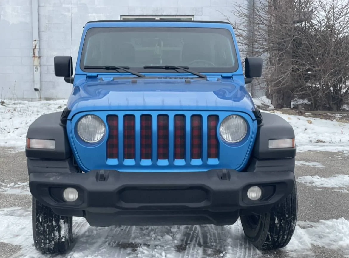 Jeep Wrangler JL Did I get the wrong color Blue?? image_6487327 (2)