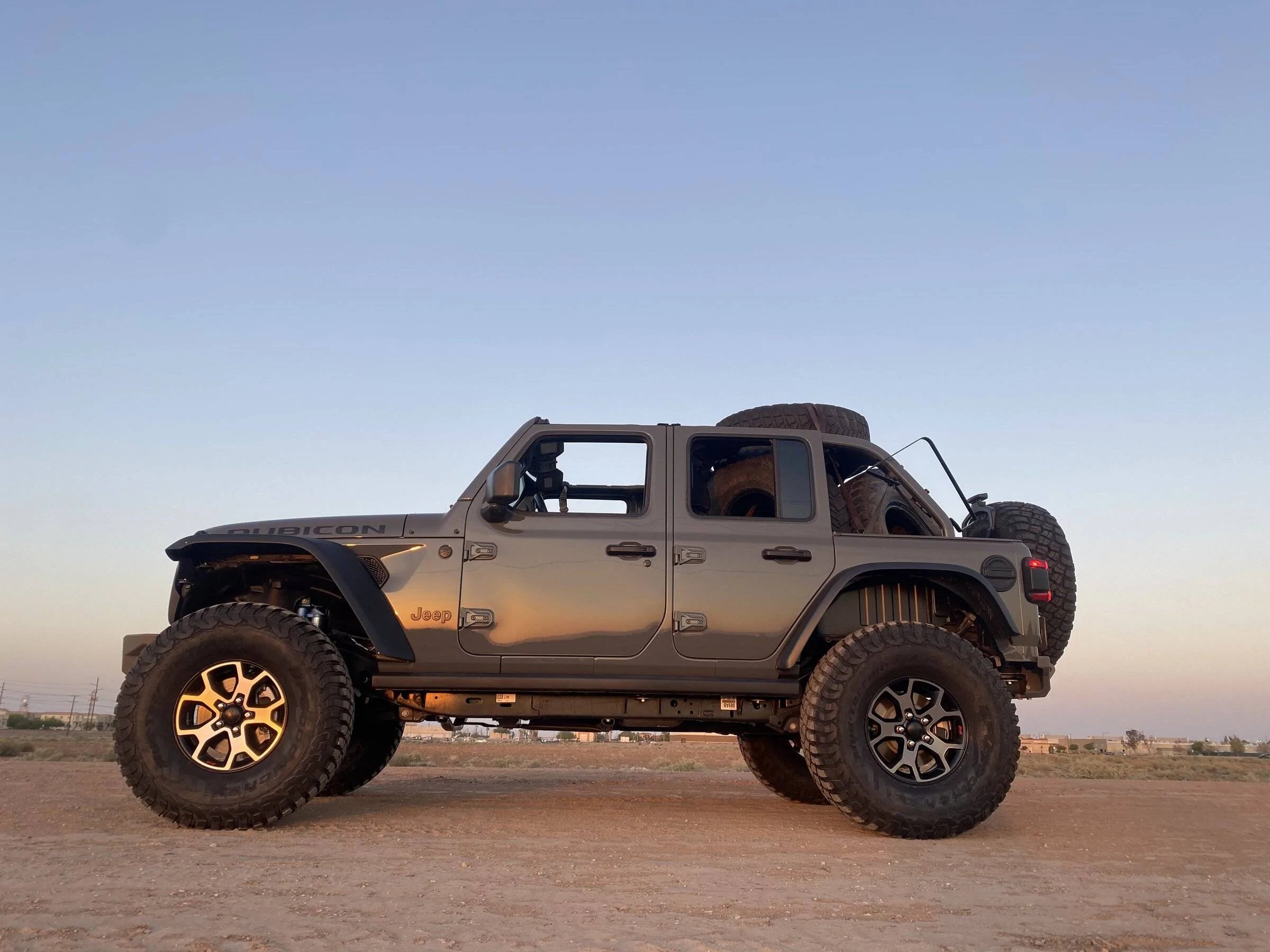 Jeep Wrangler JL Rubicon wheel overlays? 76AC47F9-06AA-44DE-B6D1-ACBCCB2B0EFC