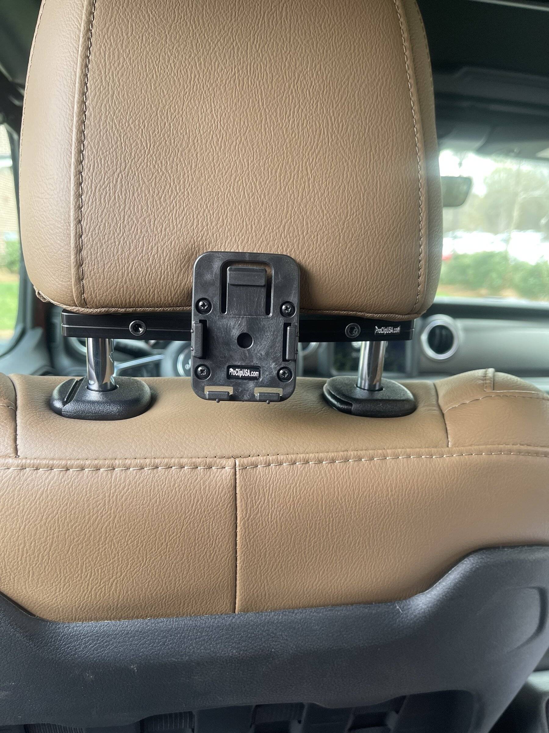 Jeep Wrangler JL Ipad mount for headrest 8FC2CD6F-CAA5-4138-9D1D-3C6DF5B45CC5