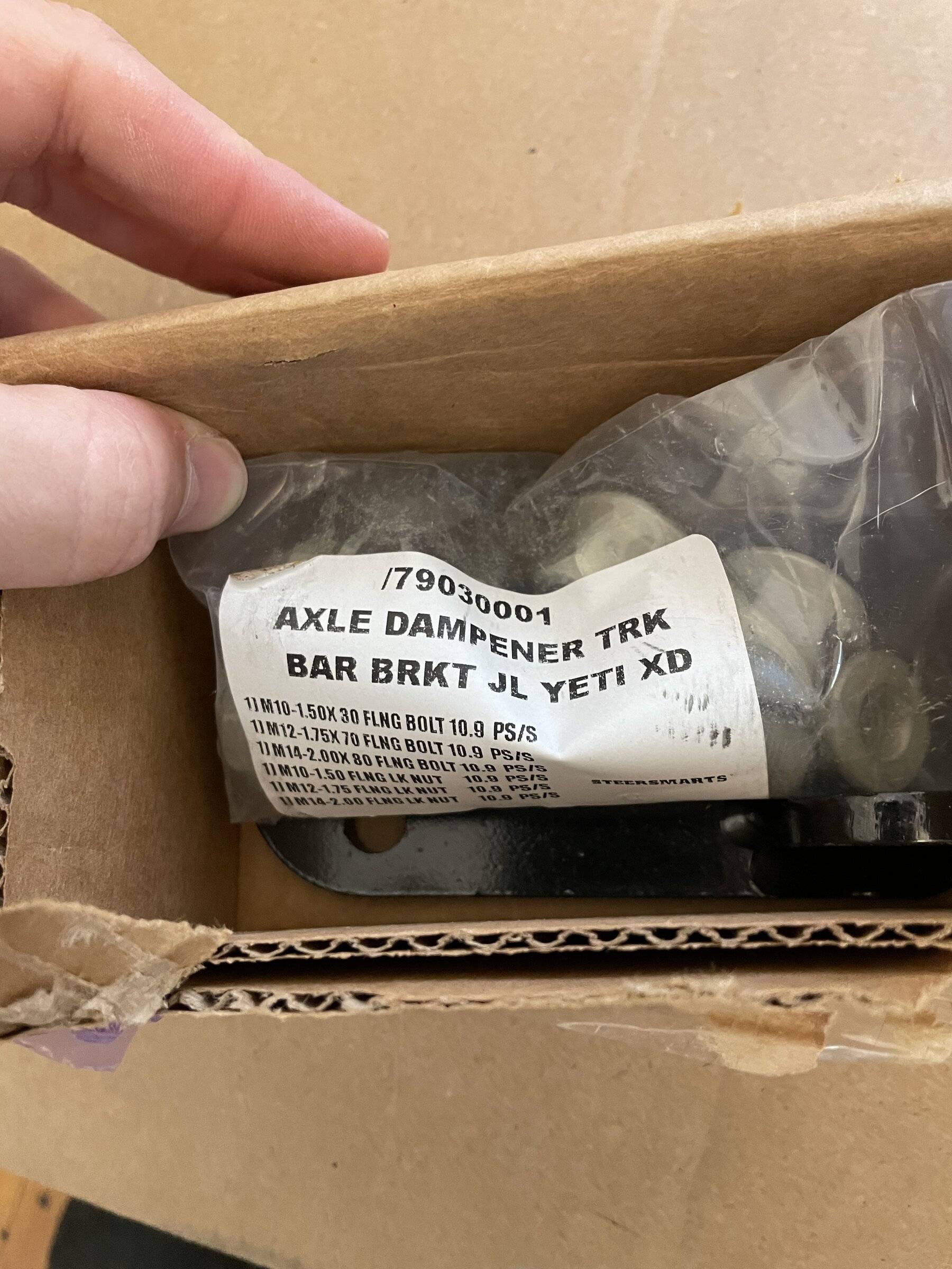 Jeep Wrangler JL Steer Smarts Stabilizer and Relocation Bracket (NEW) - $50 F99CA7B0-595A-47C1-9B6A-F0CC36E1CD4A