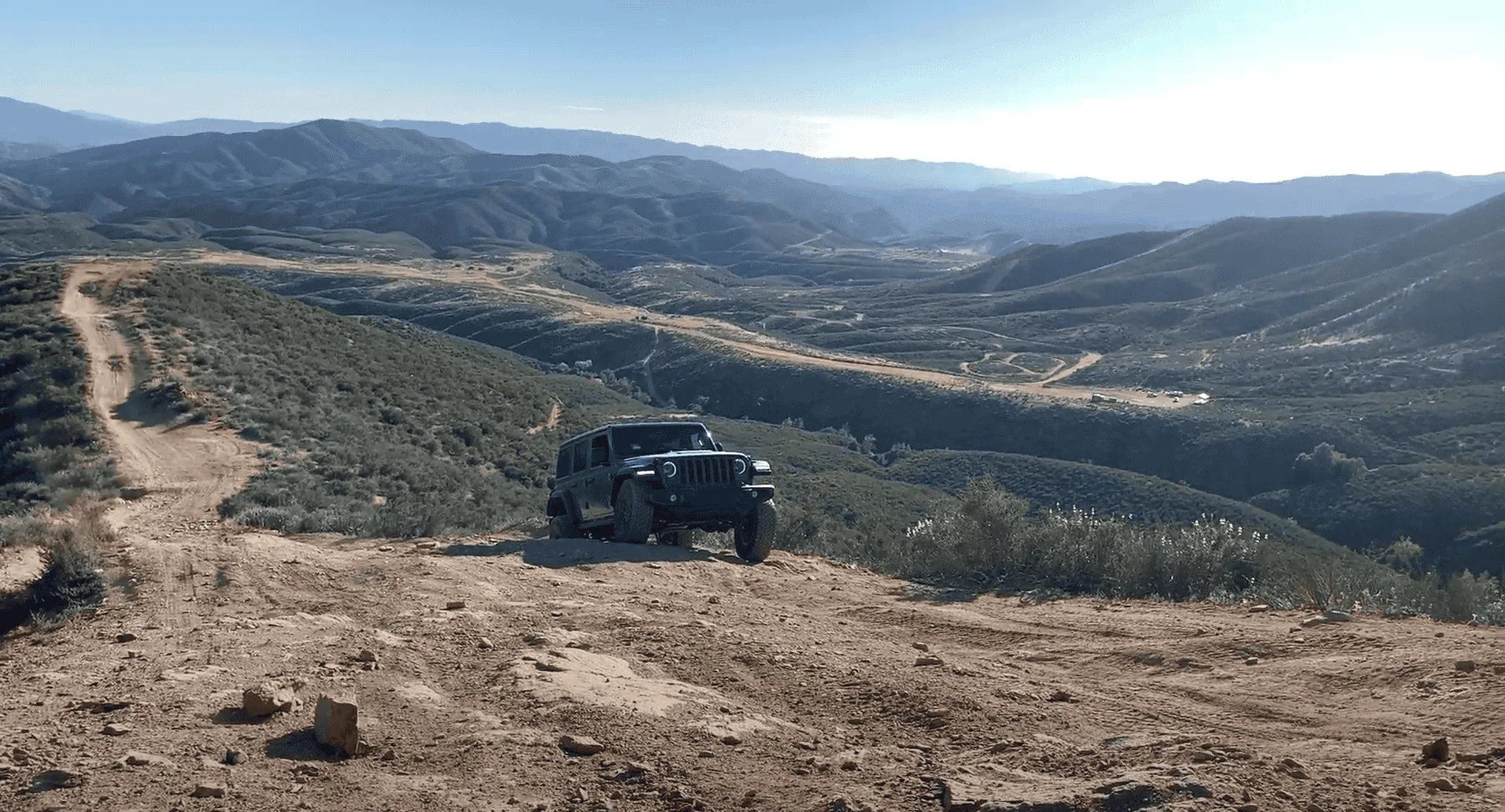 Jeep Wrangler JL First time off-roading. WOW! 1648406263896