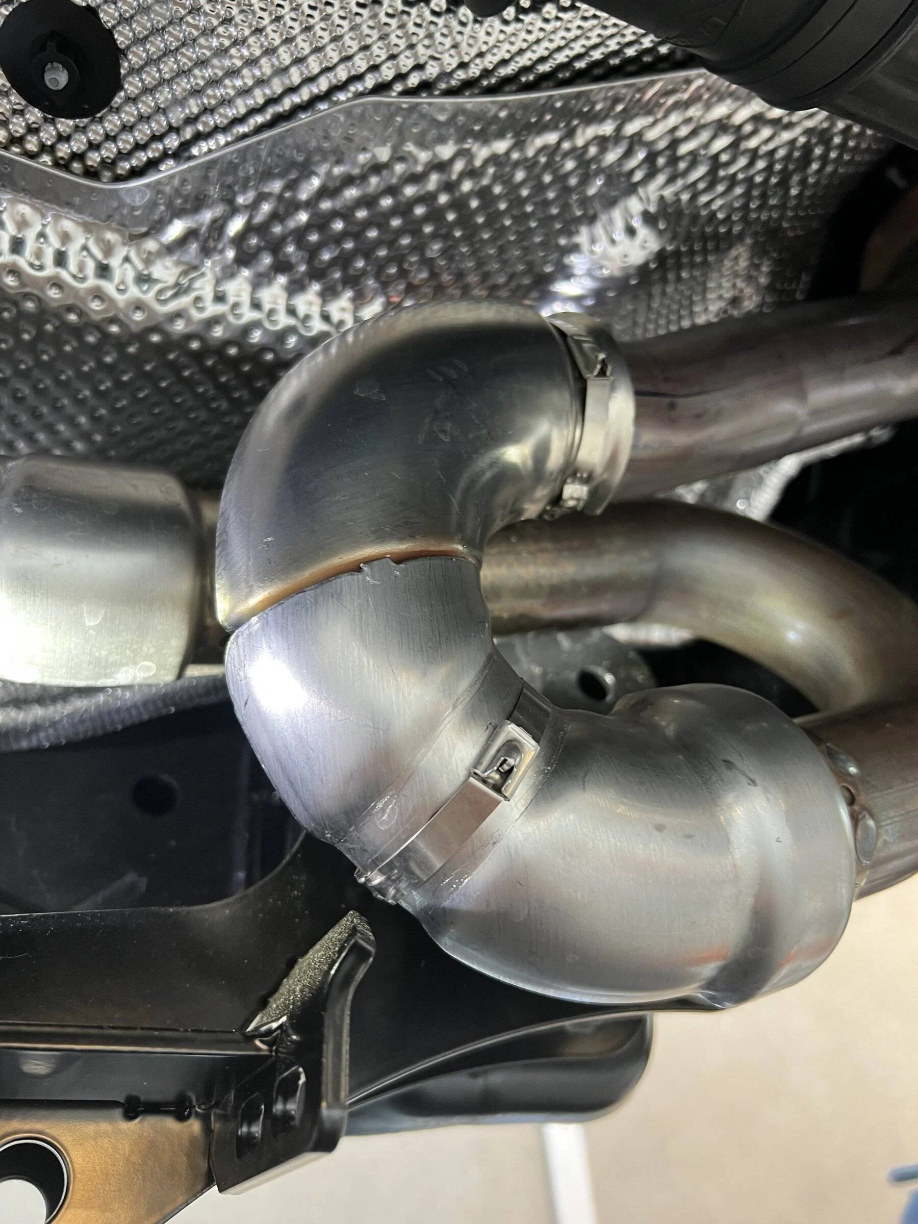 Jeep Wrangler JL Engine compartment O2 plug help needed to reconnect. 69FF42ED-DF0F-4BD2-8FC8-8010ECC7C4E9