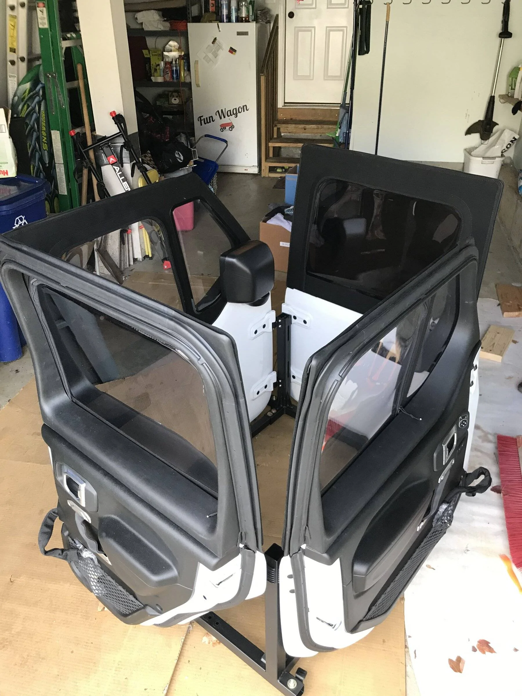 Jeep Wrangler JL Door storage ideas? 132DF733-B58E-45AF-8C2B-A6D2128A1435