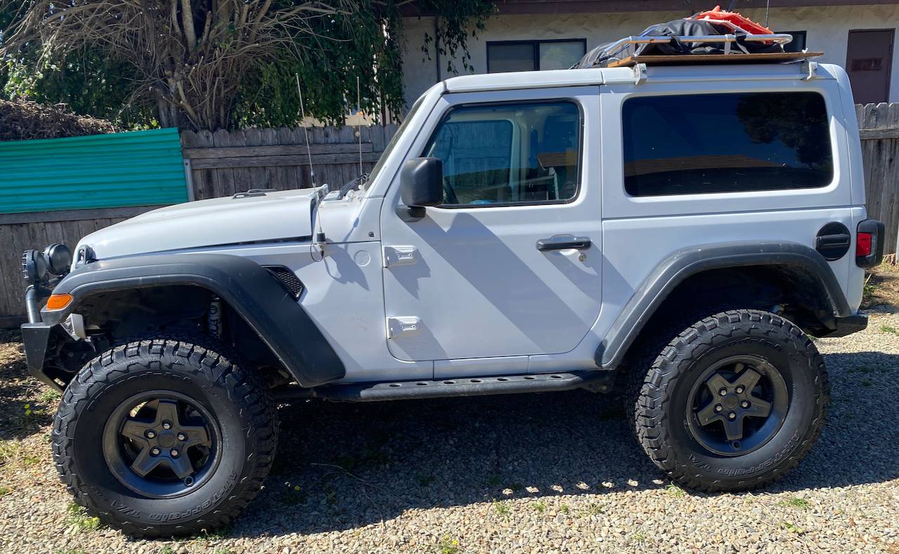 Jeep Wrangler JL JLRs with 35s JLR on new 35%22 KO2's