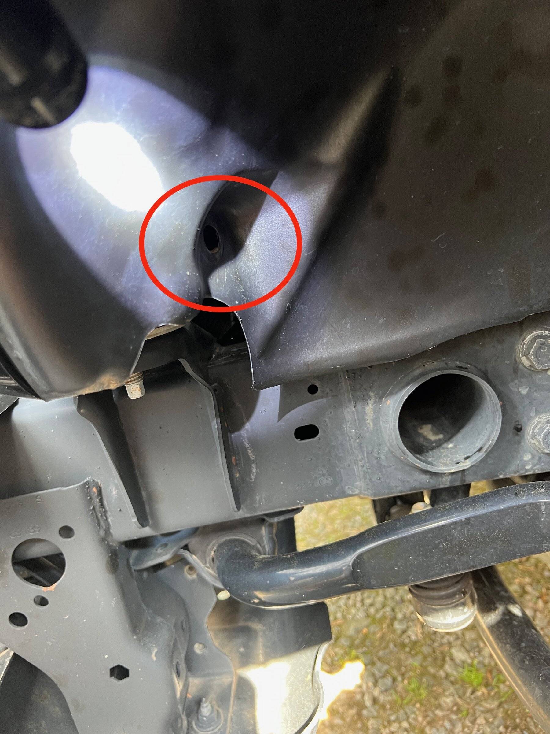 Jeep Wrangler JL Windshield Washer Sensor - Dash Warning Light Stays On IMG_0311