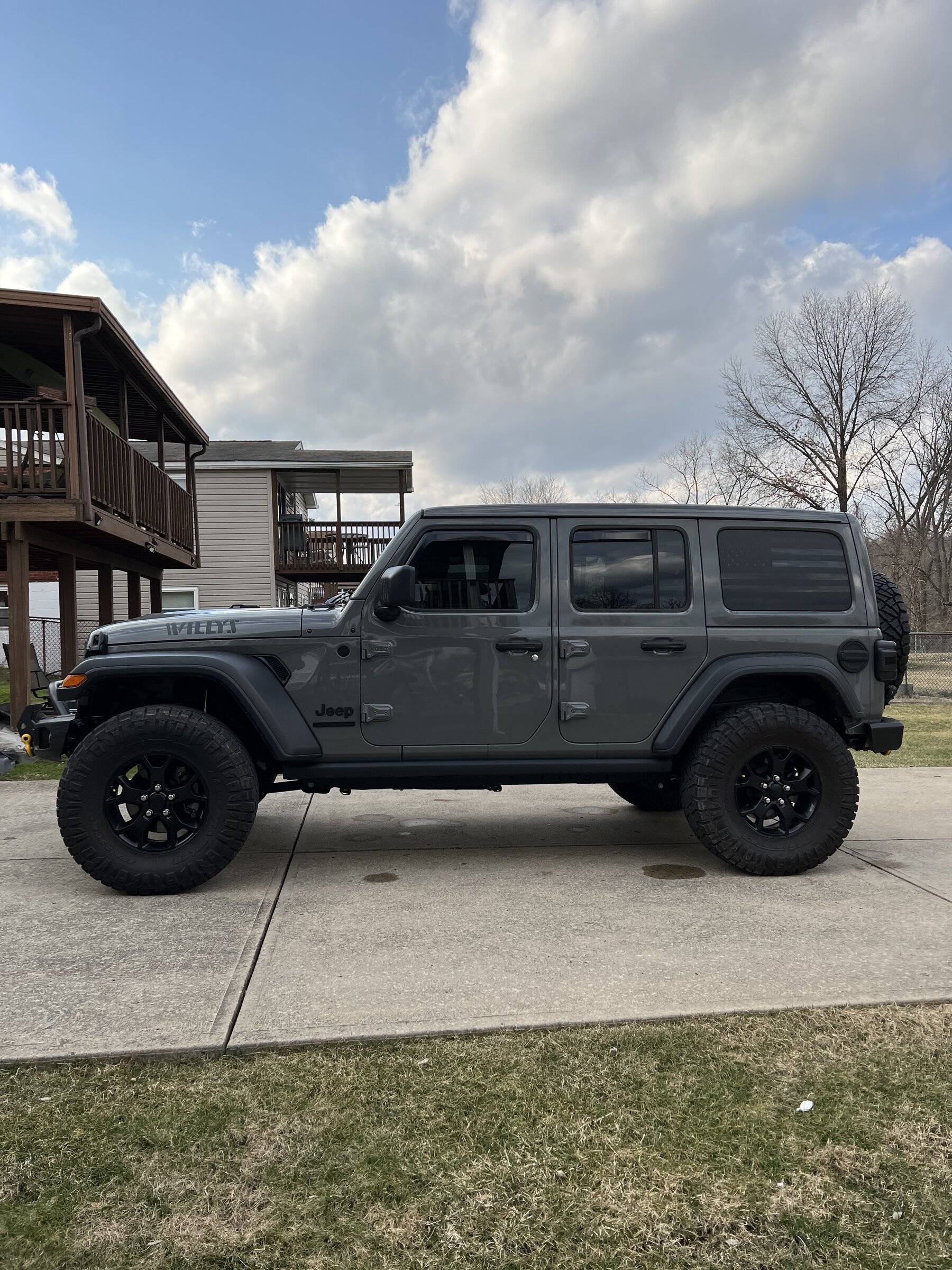 Jeep Wrangler JL Sting Grey JLU Wheel Setups 3FFFBC33-74EA-4526-8A8B-01B462AB7EB1