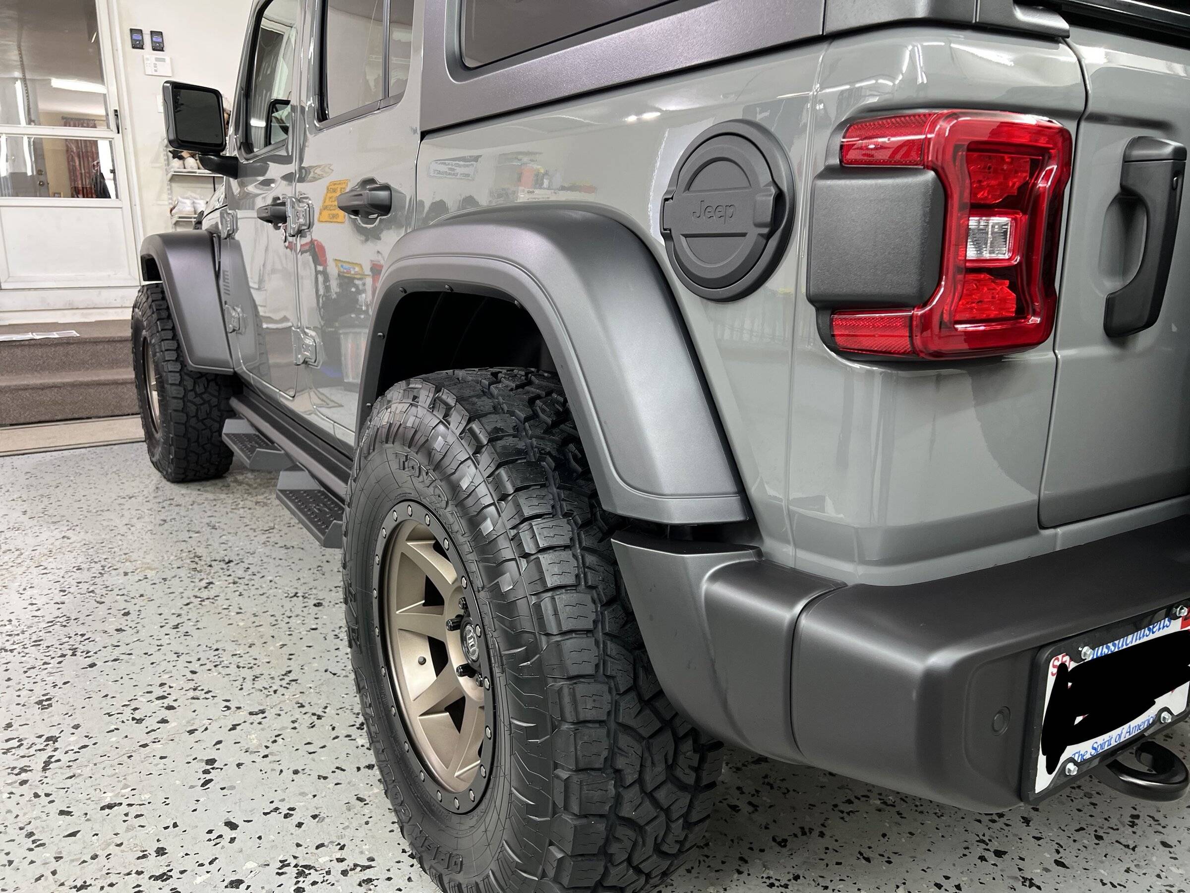 Jeep Wrangler JL Sting Grey JLU Wheel Setups 5032B752-4C77-48A1-8915-4C062E0CC833
