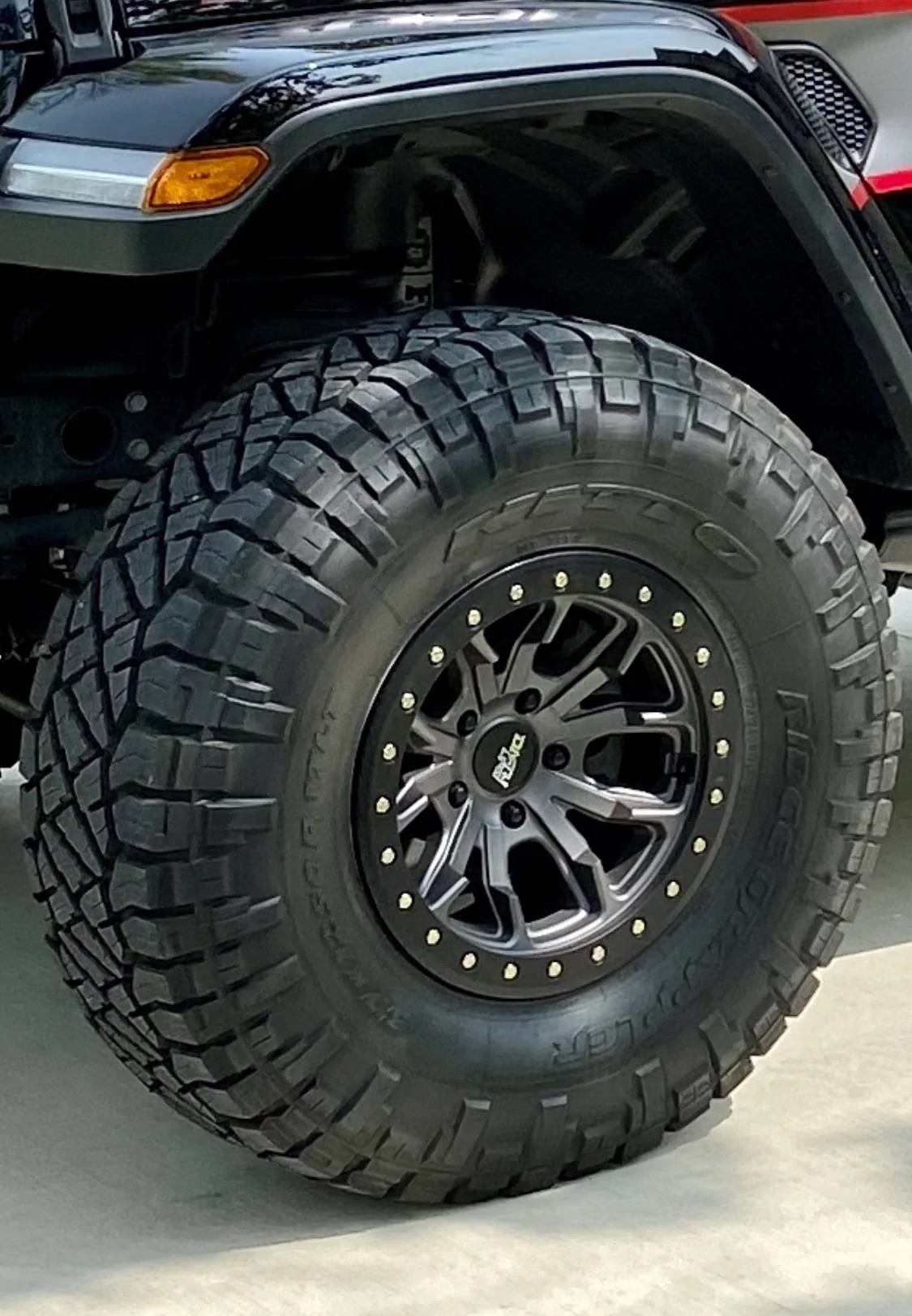 Jeep Wrangler JL Sting Grey JLU Wheel Setups 7E0B95E9-F822-4728-A4CA-95990B240FBB