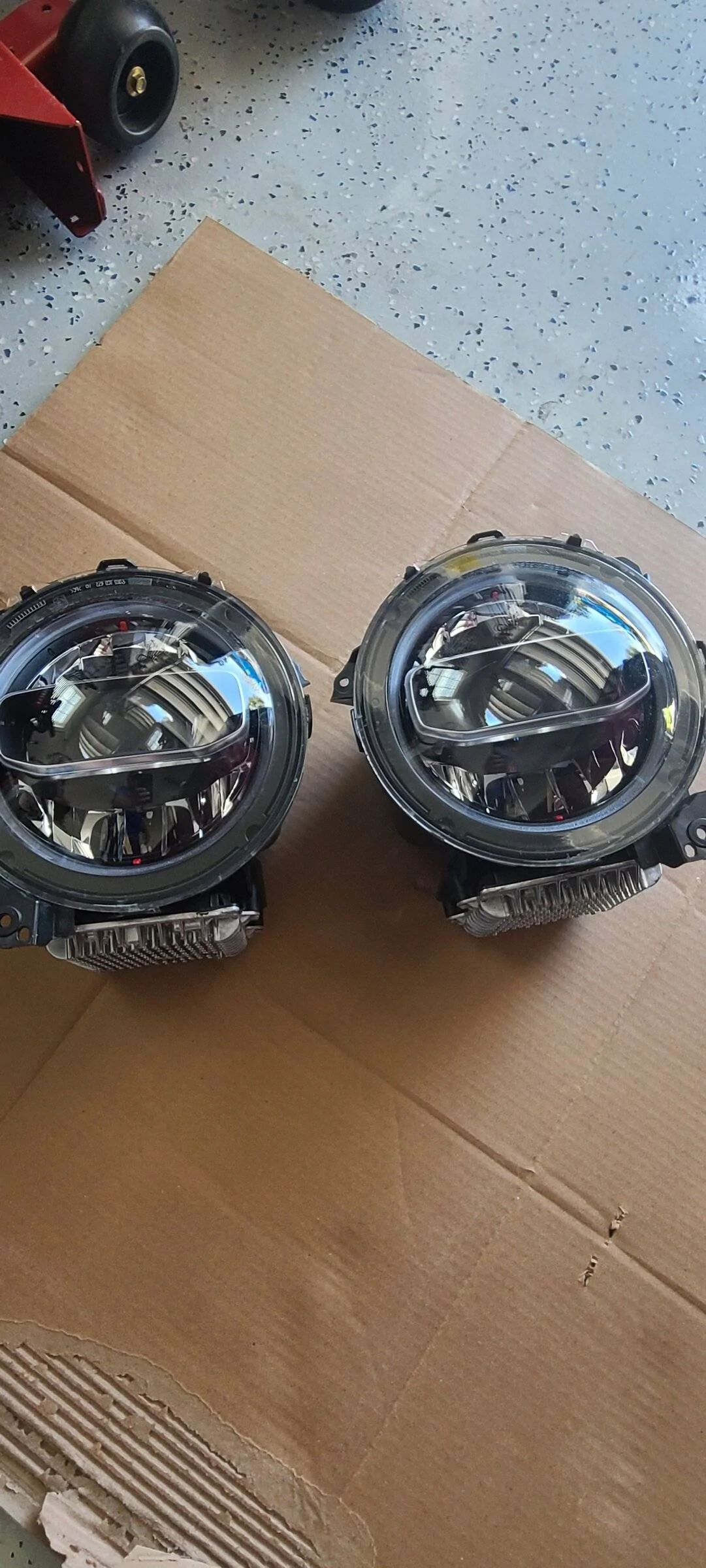 Jeep Wrangler JL JL OEM LED headlights 20220403_131458