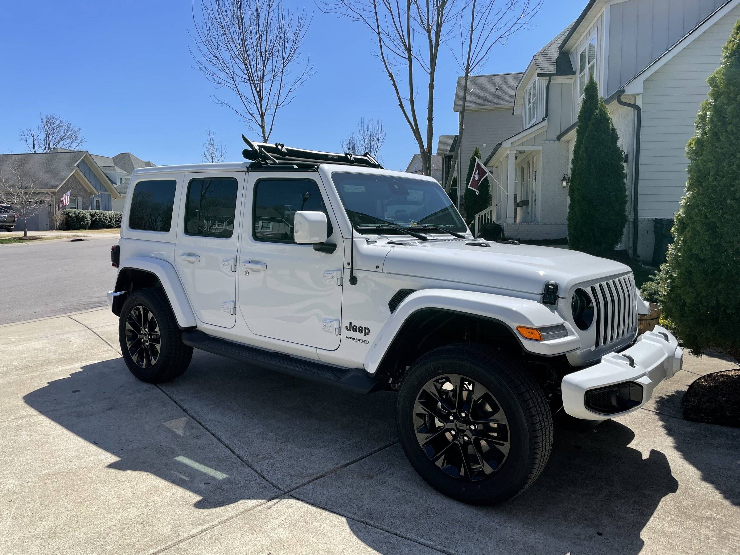 Jeep Wrangler JL Gupton Buyers Lounge 1DAB6A3F-BC85-4782-A124-0C0870C1C308