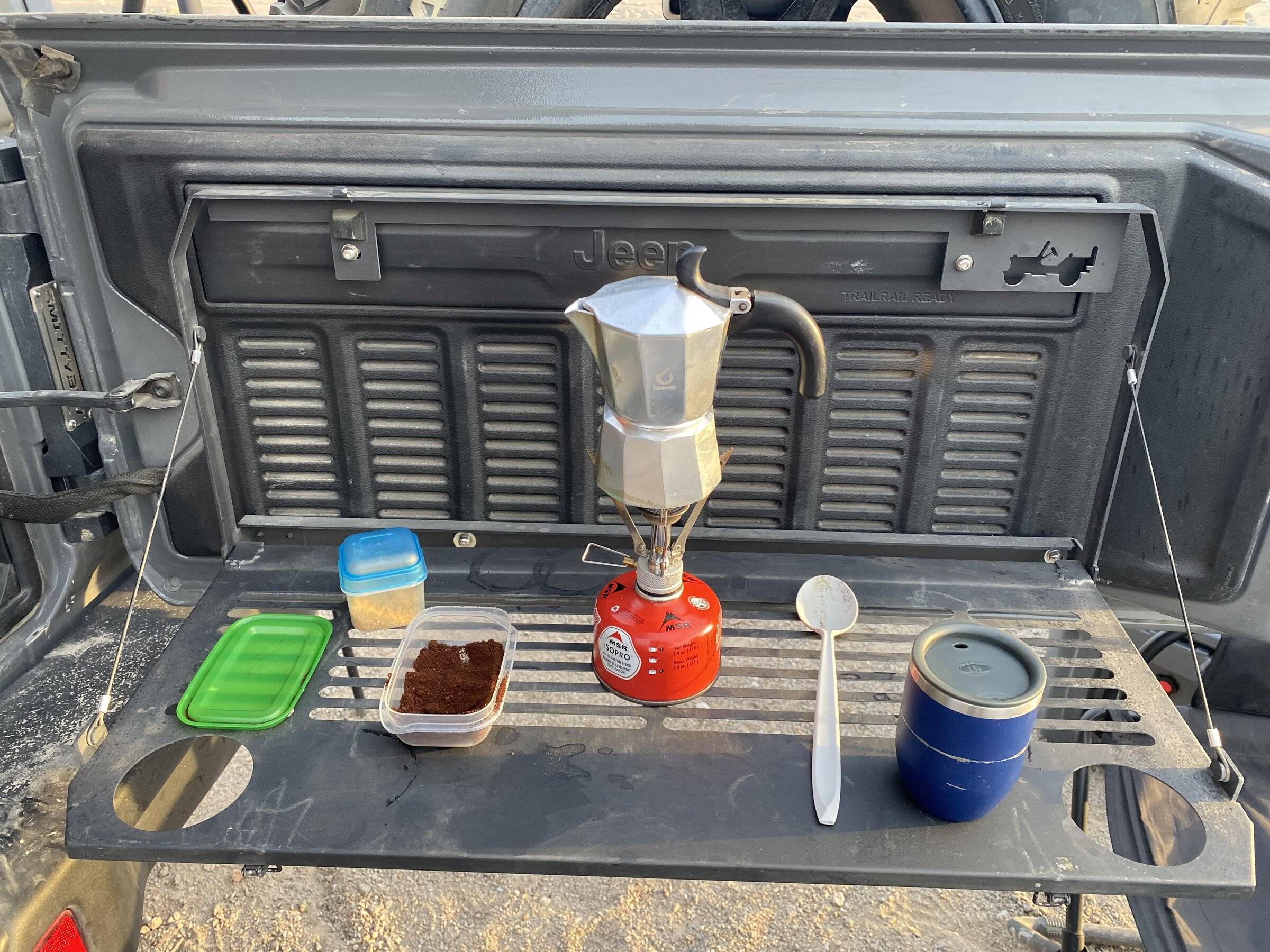 Jeep Wrangler JL Camp Coffee Set Up 995A1BA5-FE7C-4DCB-BC89-811B218D2426