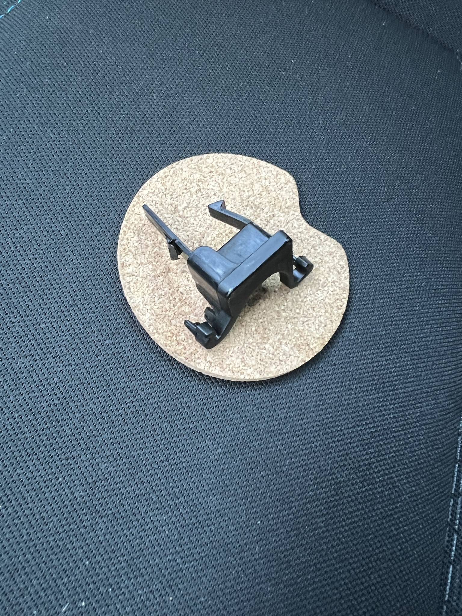 Jeep Wrangler JL Help identify this part F350104C-2E08-4FD4-9FEC-0C74BA5865F2