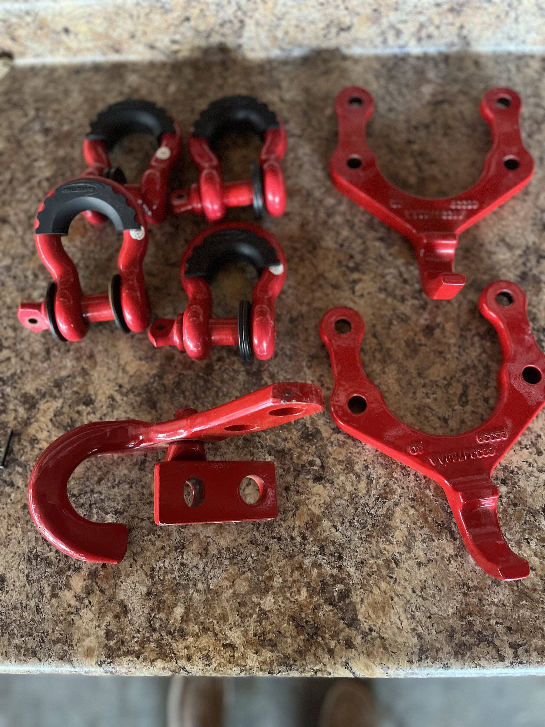 Jeep Wrangler JL Red Rubicon Tow hooks 250D5C3A-EC34-43A9-B554-8E8268390644