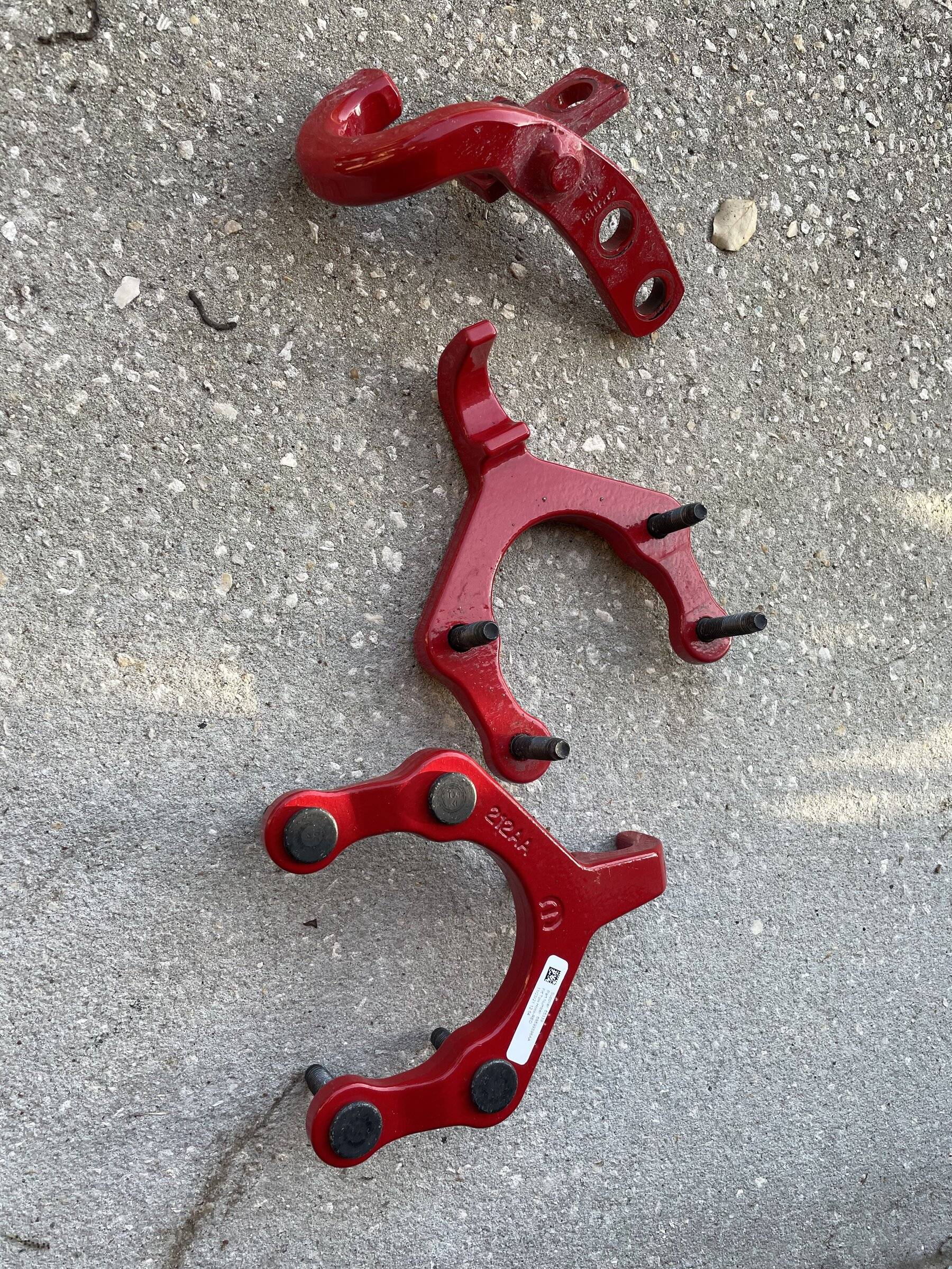 Jeep Wrangler JL Tow hooks F77F0E8C-4FBB-49D3-8913-24223F842471