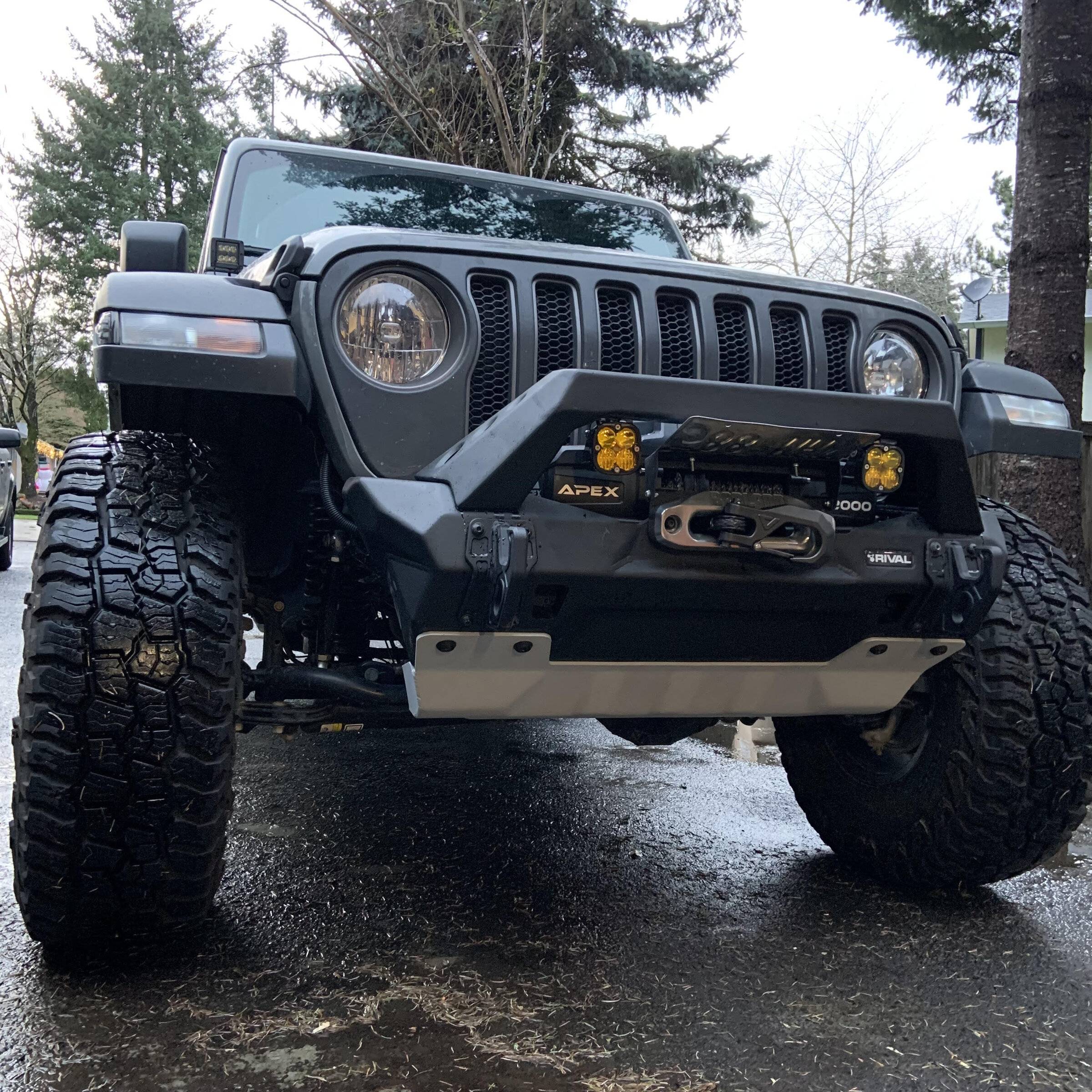 Jeep Wrangler JL Aluminum front bumper options bumper and winch