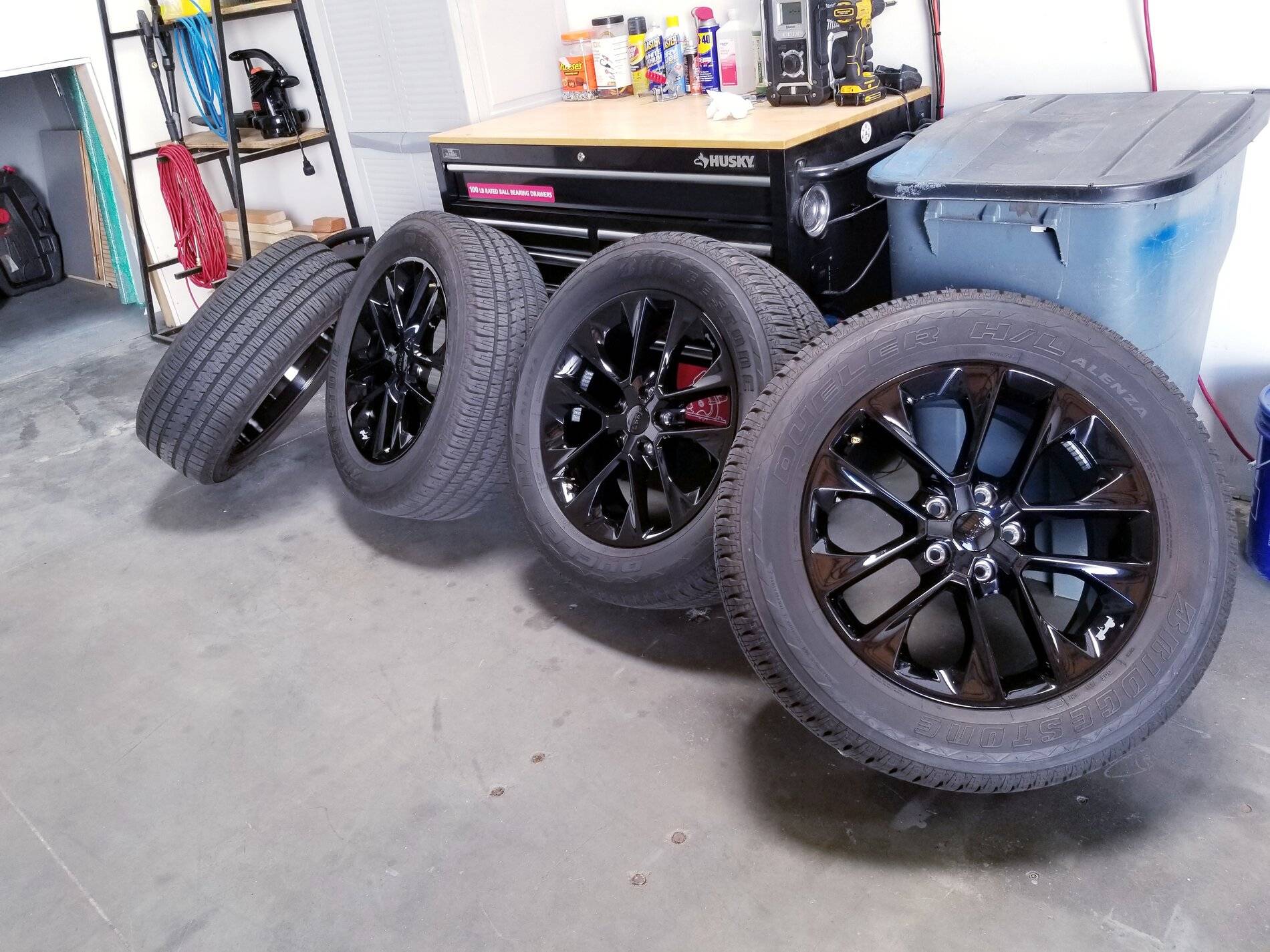 Jeep Wrangler JL SoCal Market Place 20x8 glad wheels