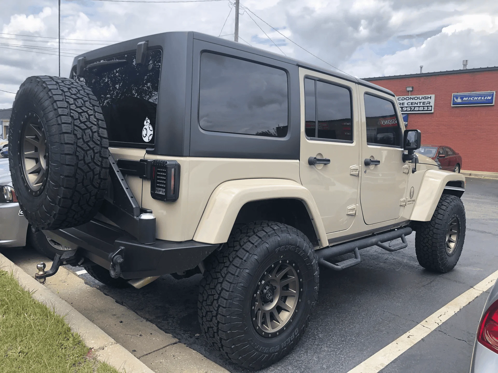 Jeep Wrangler JL M/T Tires Suck Please Help 1649529372030